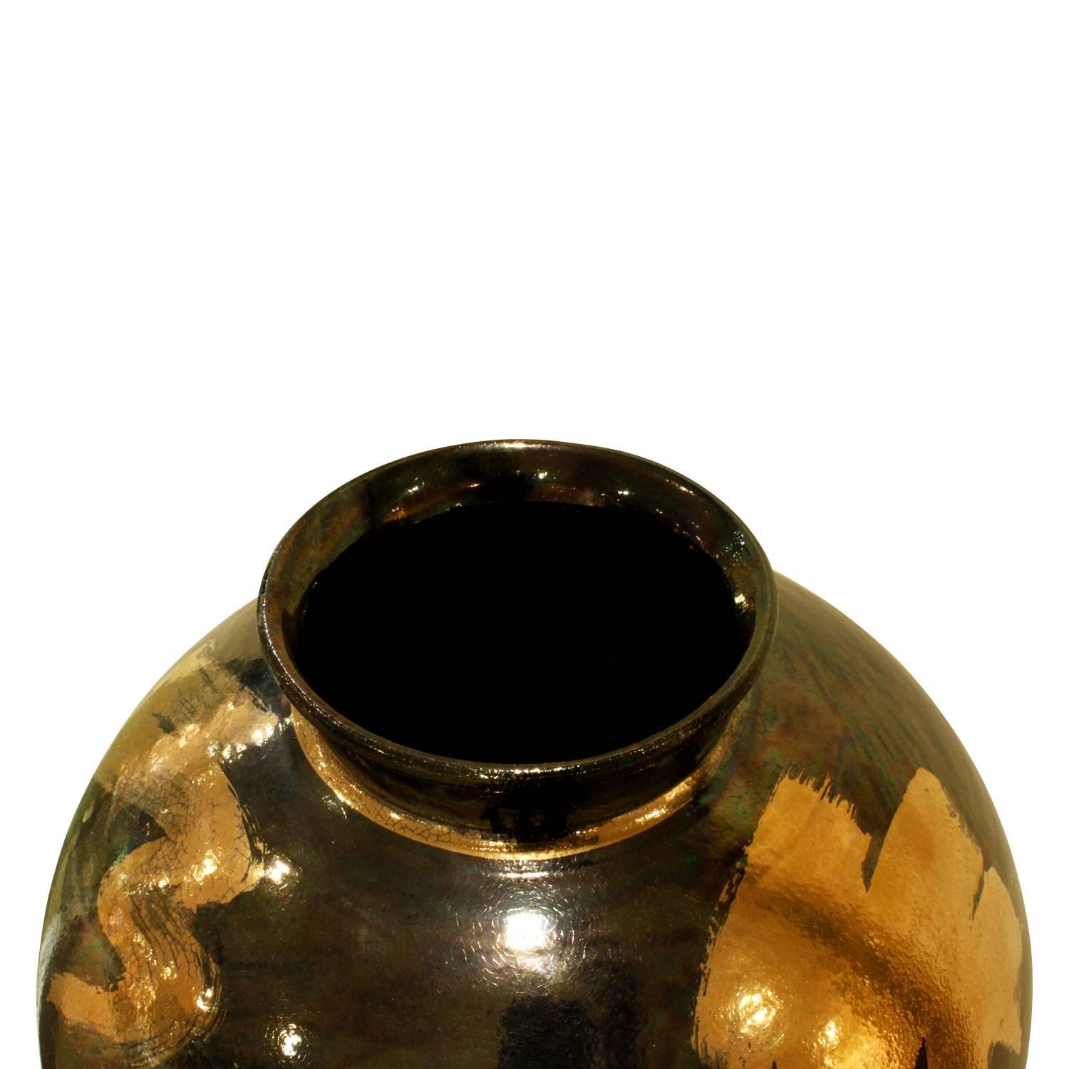 Modern Gary McCloy Ceramic Vase with Gunmetal and Gold Glazes, 1980s