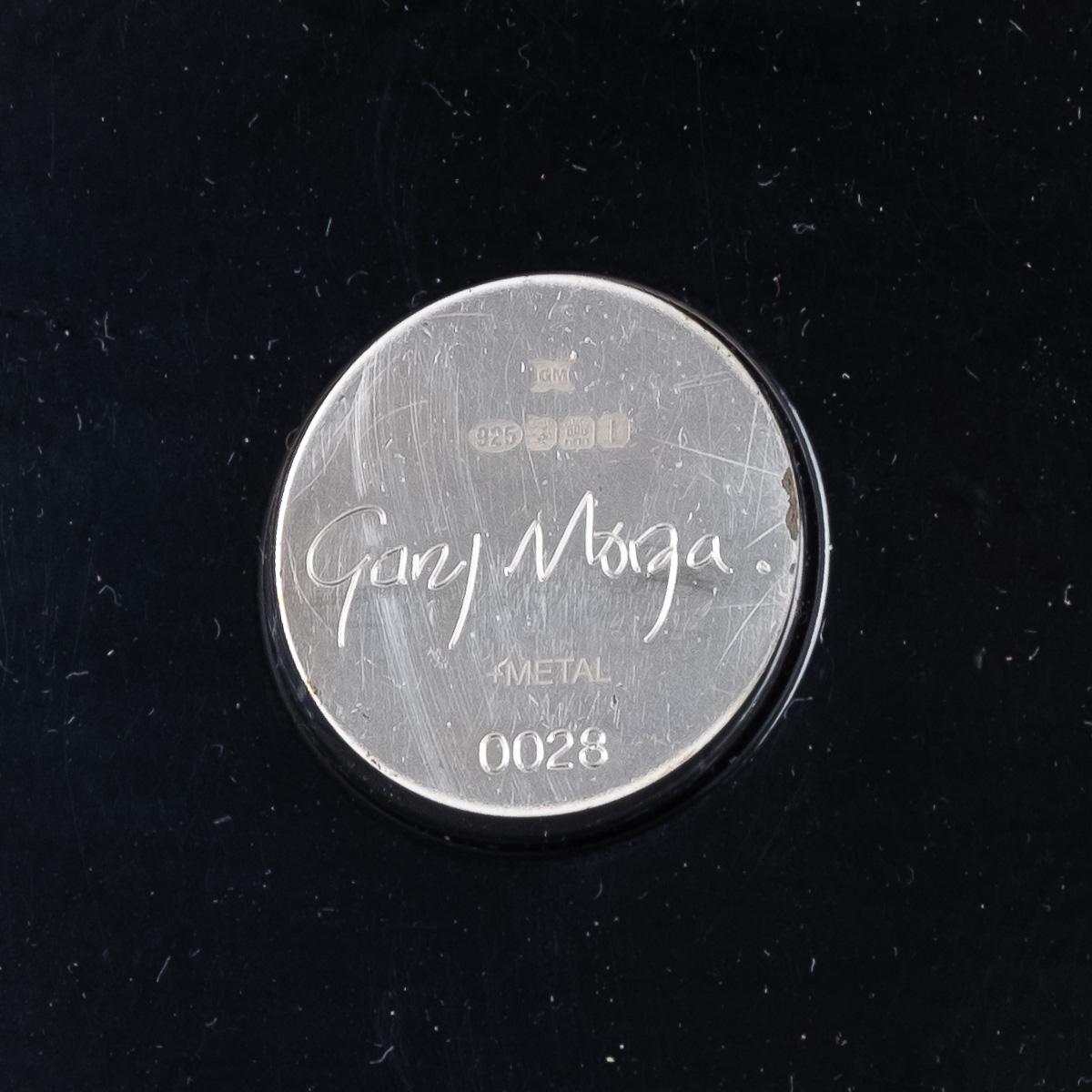 British Gary Morga black Yang lamp Ventri, UK 2011