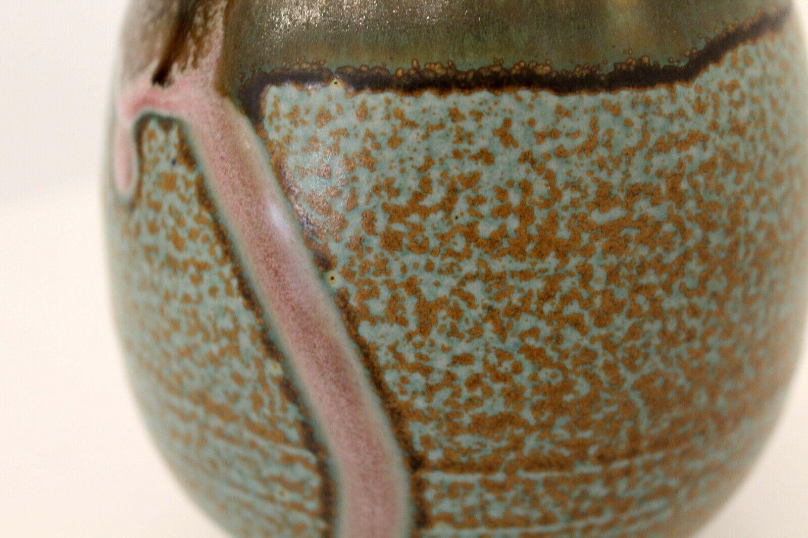 Gary Shaffer Ceramic Vase In Good Condition In Keego Harbor, MI