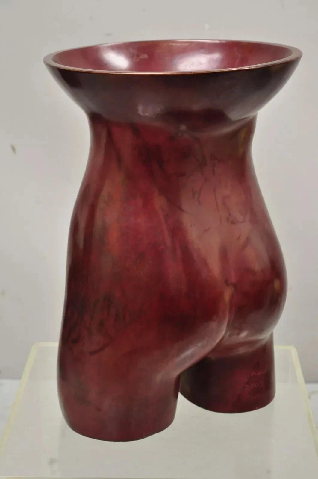 Sconosciuto Gary Spradling (1951-2006) Torso femminile nudo in bronzo rosso brunito Scultura d'arte in vendita