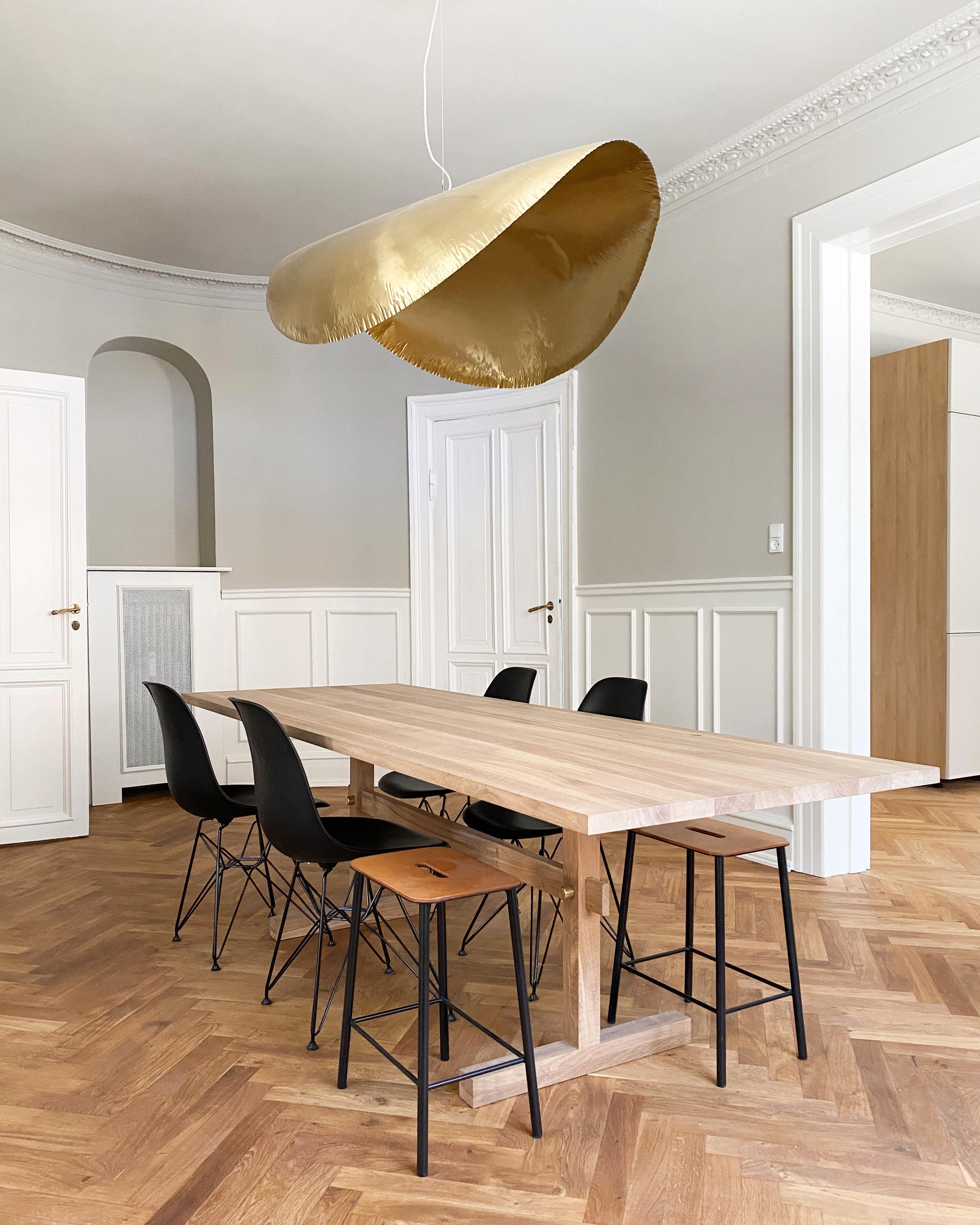 Gaspard Light Oak and Brass Dining Table 240 by Eberhart Furniture en vente 11