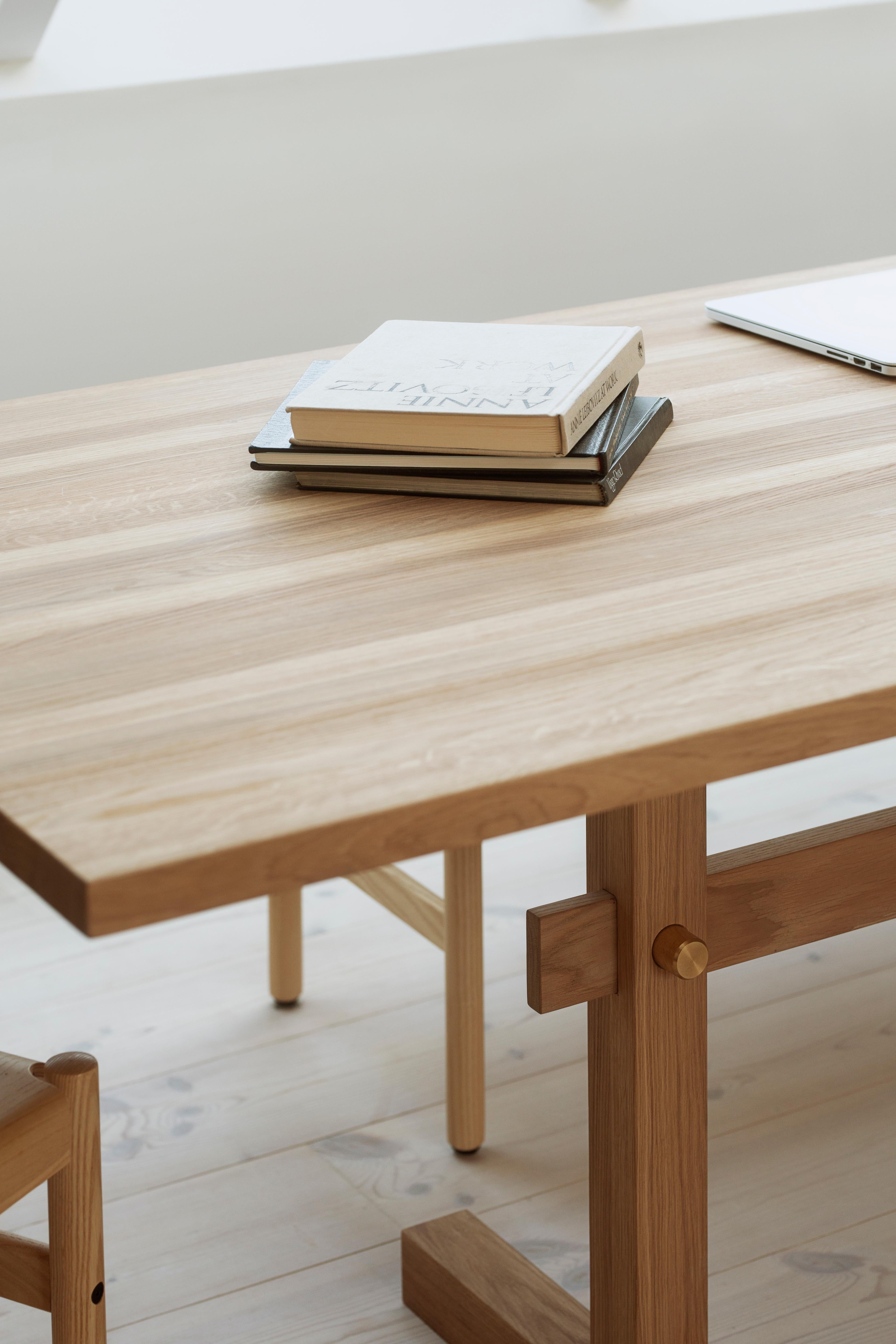 Danois Gaspard Light Oak and Brass Dining Table 240 by Eberhart Furniture en vente