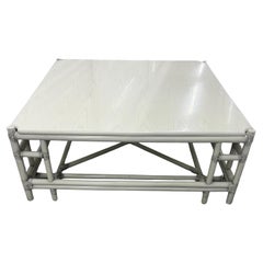 Gasparucci Italo signé grande table basse en laque blanche... deux autres disponibles