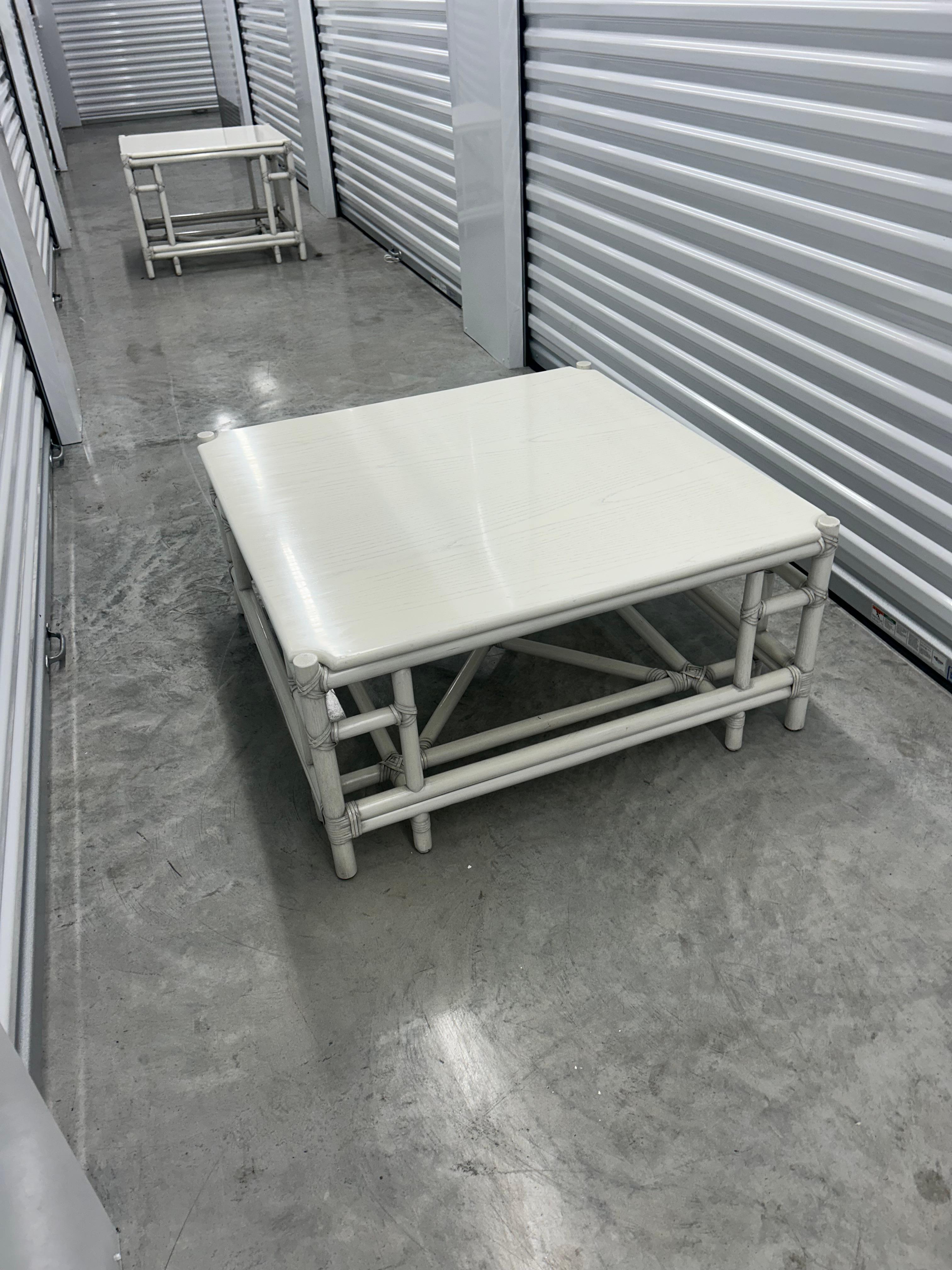 Gasparucci Italo signed white lacquer coffee table. Two others available. For Sale 1