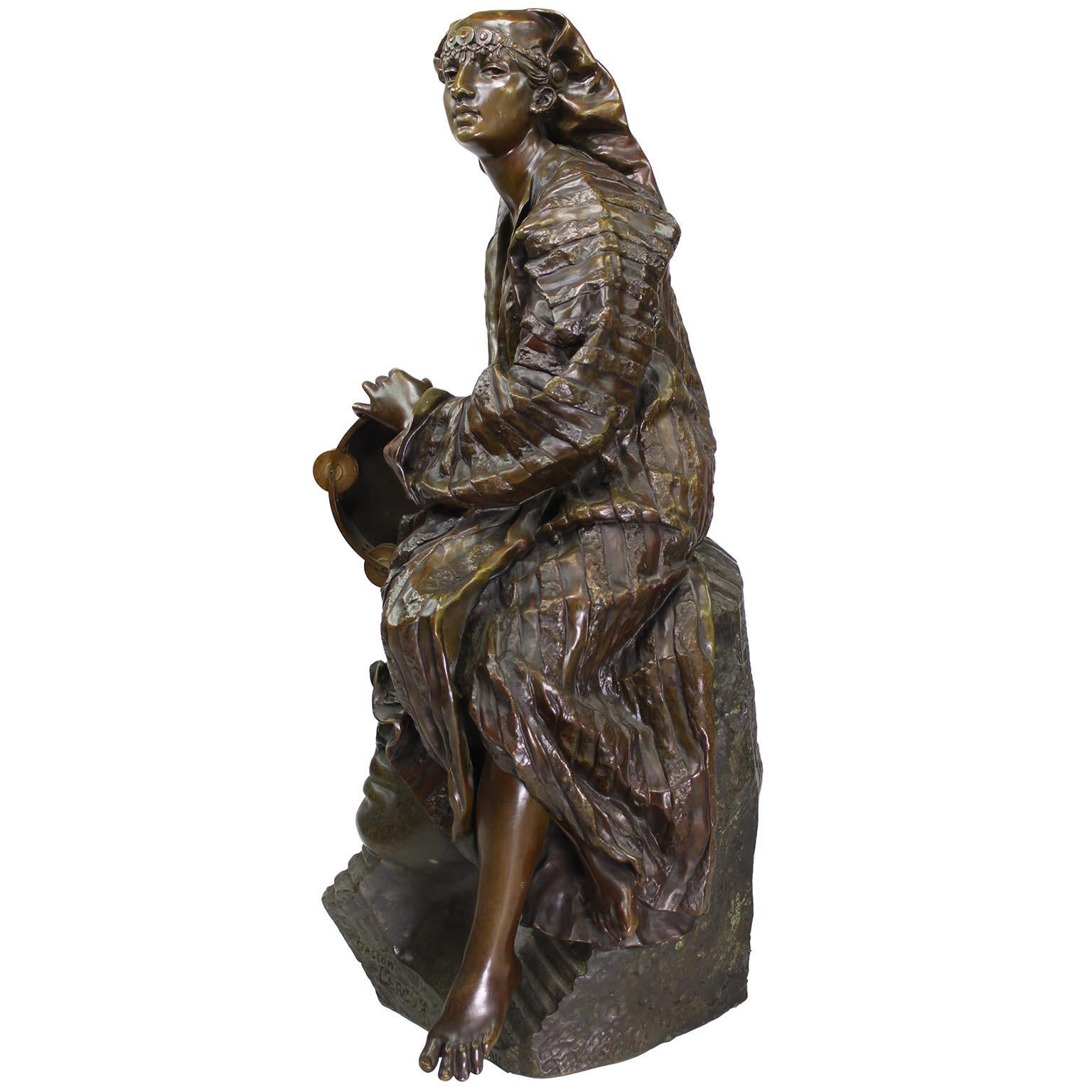 Gaston Leroux (français, 1854-1942). Très belle sculpture française en bronze polychrome et patiné du XIXe siècle représentant 