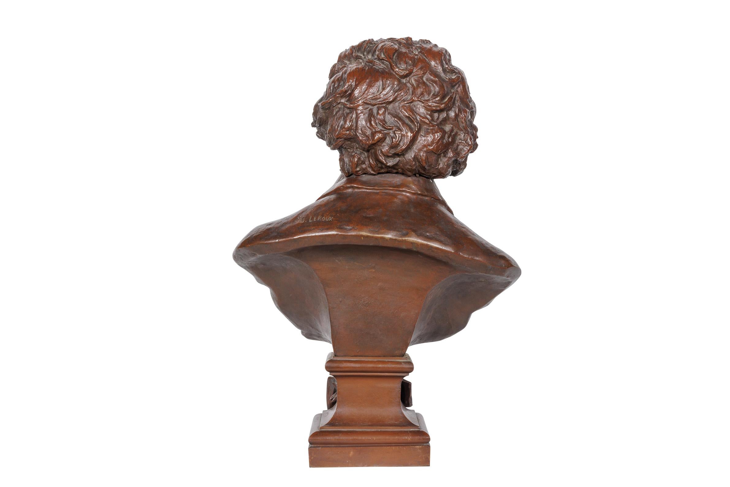 Busto monumental de bronce ricamente patinado de Beethoven por G. LeRoux en venta 1