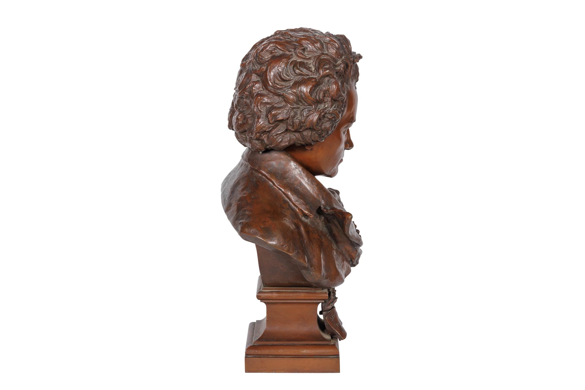Busto monumental de bronce ricamente patinado de Beethoven por G. LeRoux en venta 2