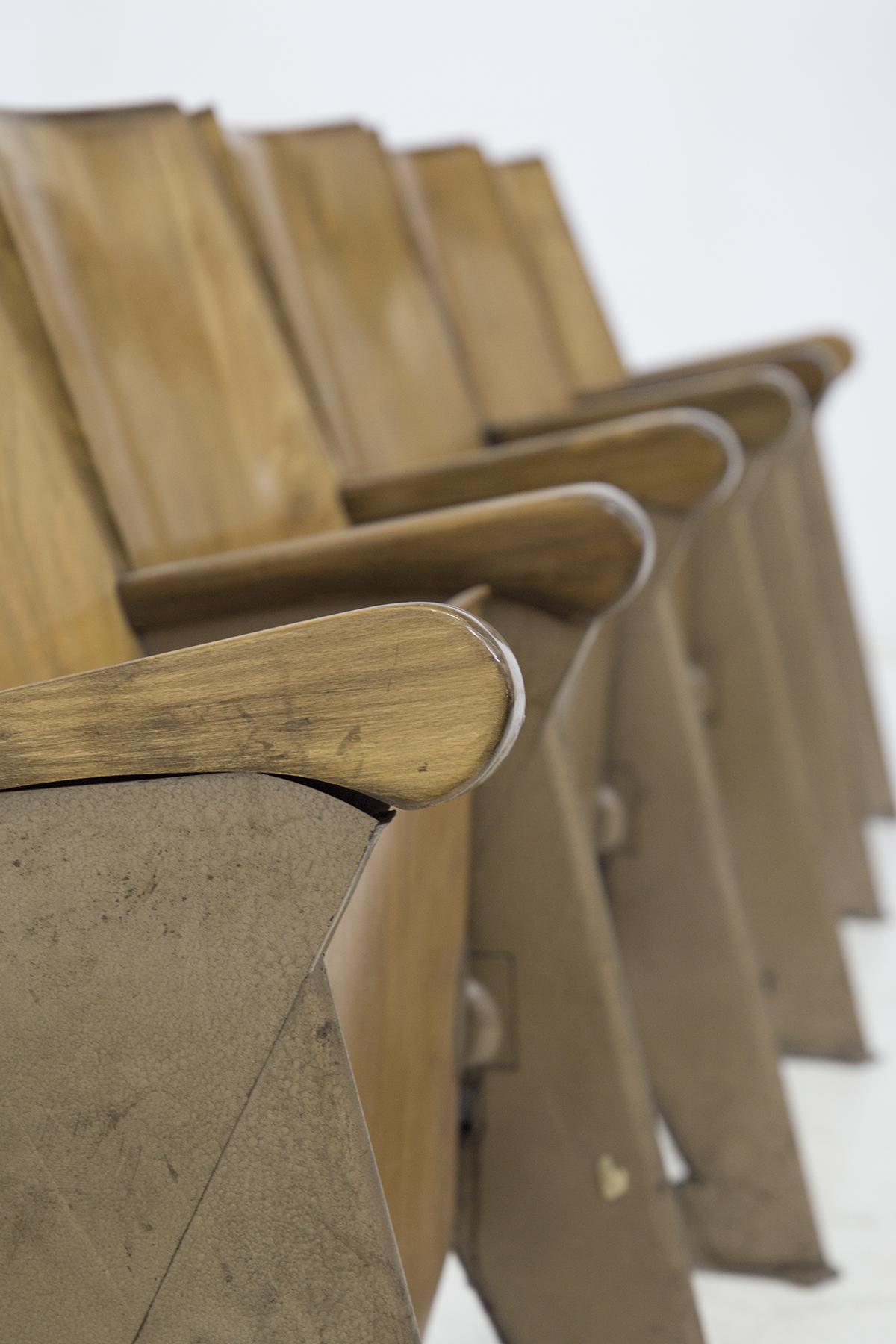 Rinaldi Cinema Chairs Mod. von Gastone LV 4 für das Piccolo Milano (Holz) im Angebot