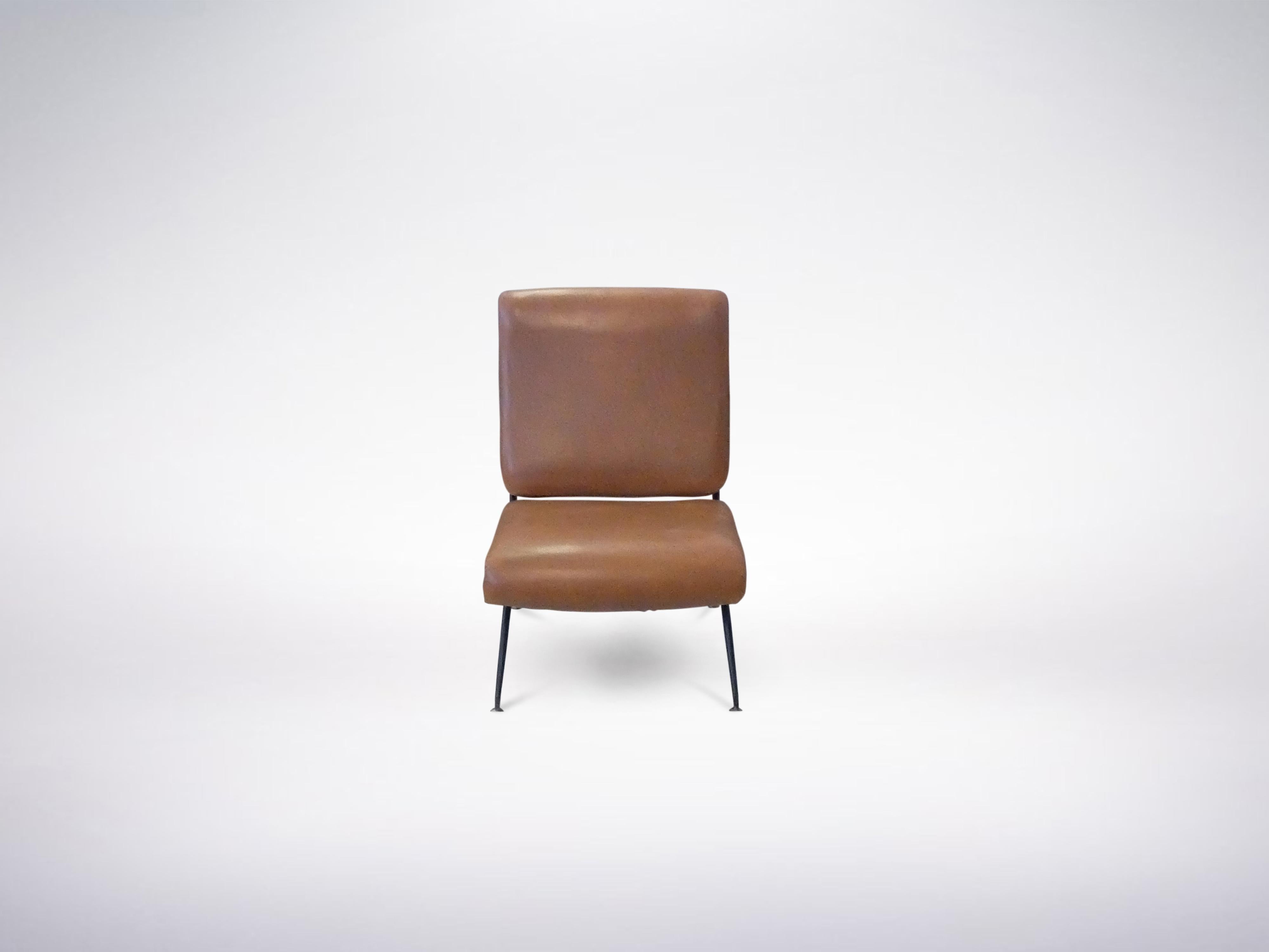 Gastone Rinaldi for RIMA, Italian Mid-Century Modern leather armchair Model DU24, 1956

Literature : Gastone Rinaldi Designer alla Rima, by Giuseppe and Jacopo Drago, 2015.



Please note : the 