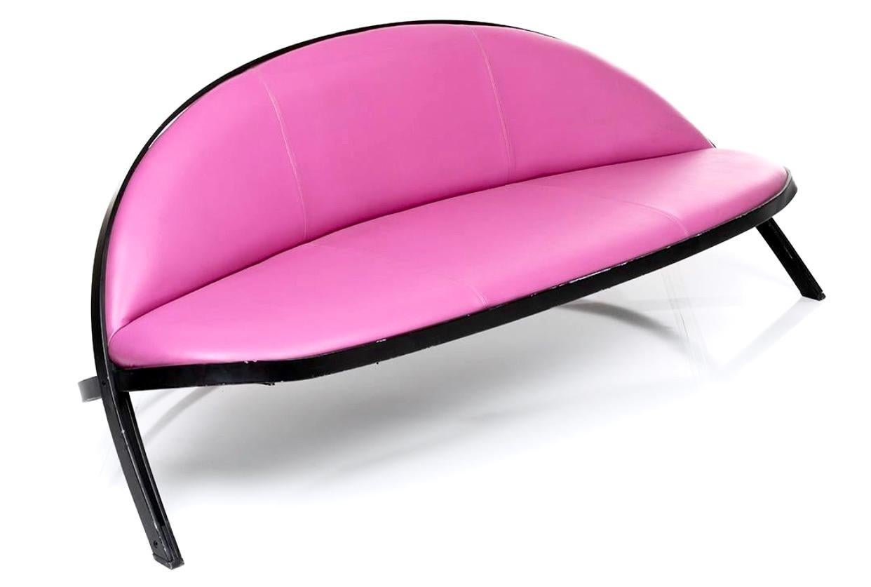 Italian Modern Saturn Sofa, Pink & Black, by Gastone Rinaldi for RIMA, 1957 . Truly stunning piece, ahead of its time. Rinaldi for RIMA. Manufactured in Padua, Italy. Original Nuagahyde in vibrant pink. Black lacquer on metal frame.

Italian