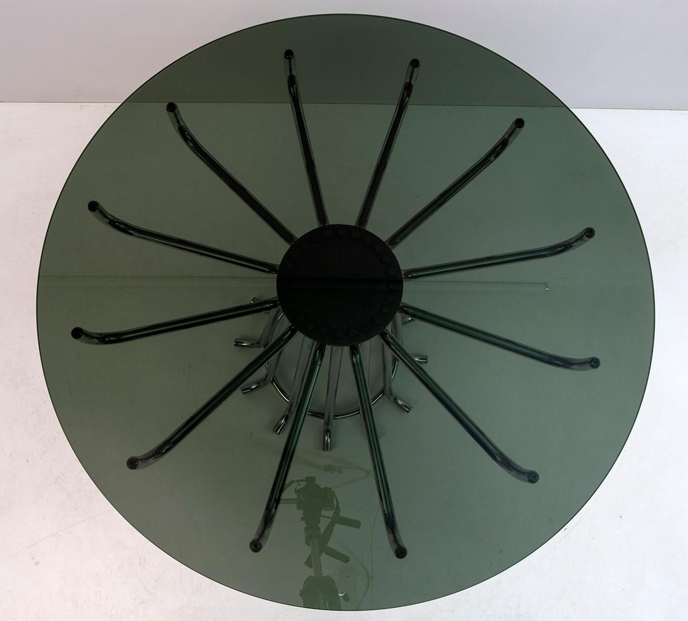 Late 20th Century Gastone Rinaldi Mid-Century Modern Italian Chromed Metal Round Dining Table, 70s For Sale