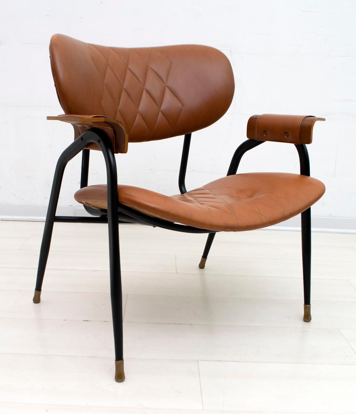 Gastone Rinaldi Mid-Century Modern Italian Leather Armchair for RIMA, 1960s In Good Condition In Puglia, Puglia