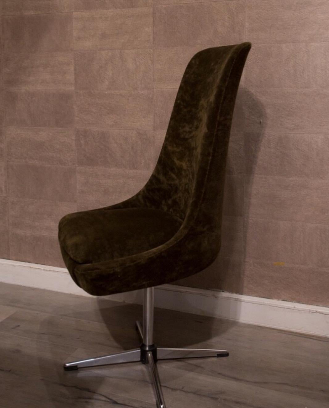 Gastone Rinaldi-Set italienische Drehstühle im Angebot 1