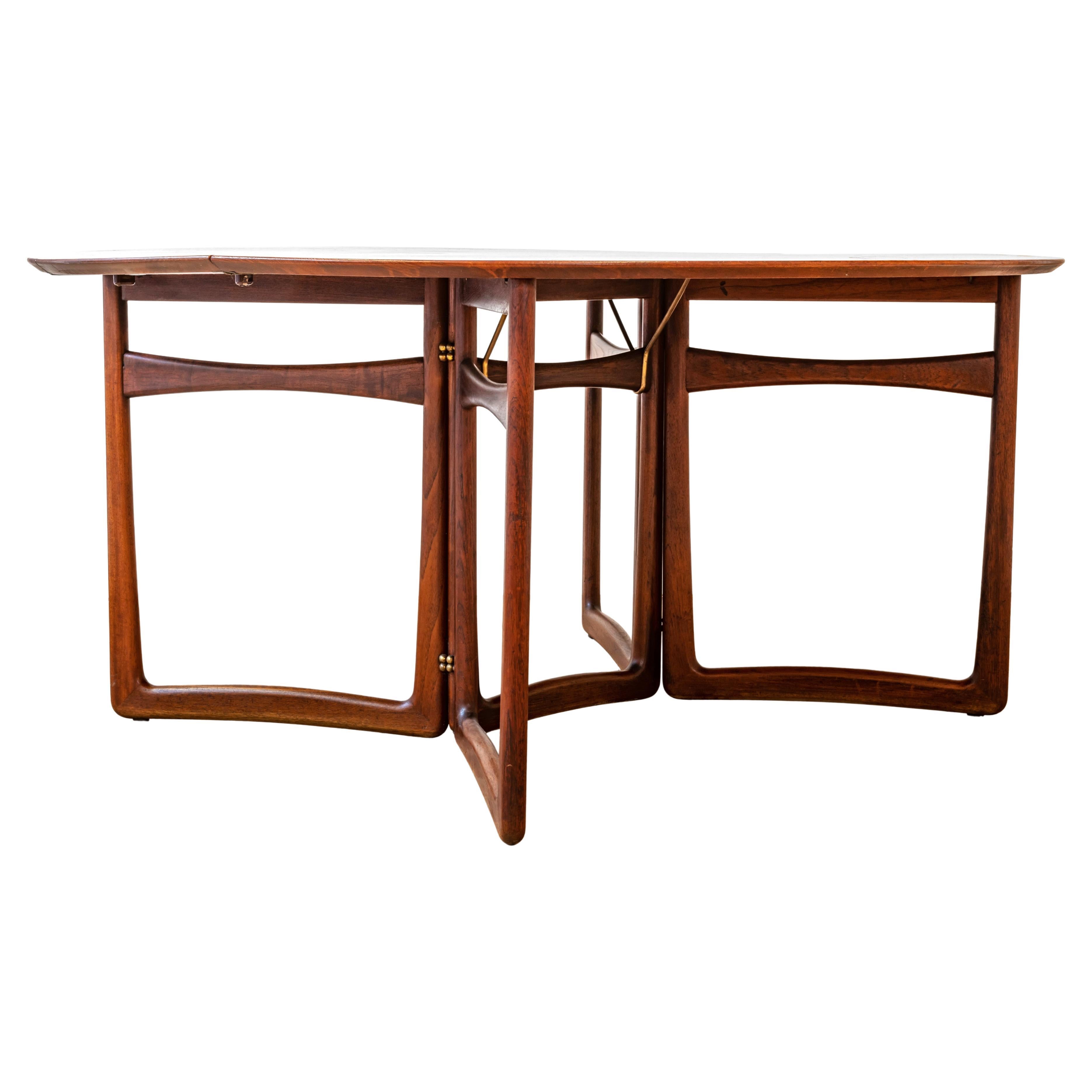 Mid-Century Modern Gate Leg Table by Hvidt & Mølgaard, Teak