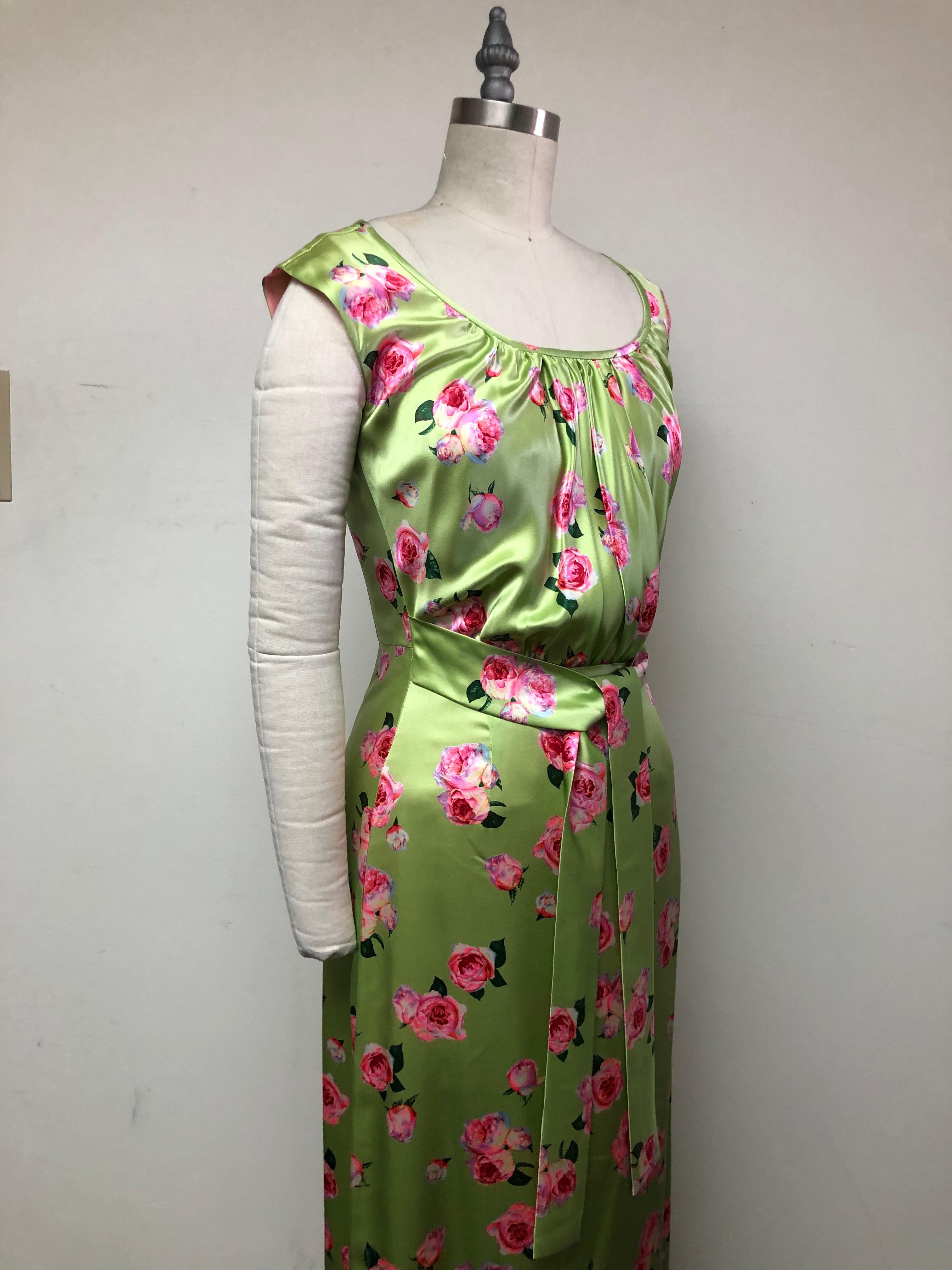 Gathered Blouson Gown in Pale Green Charmuese with Scattered  Pink Roses For Sale 3