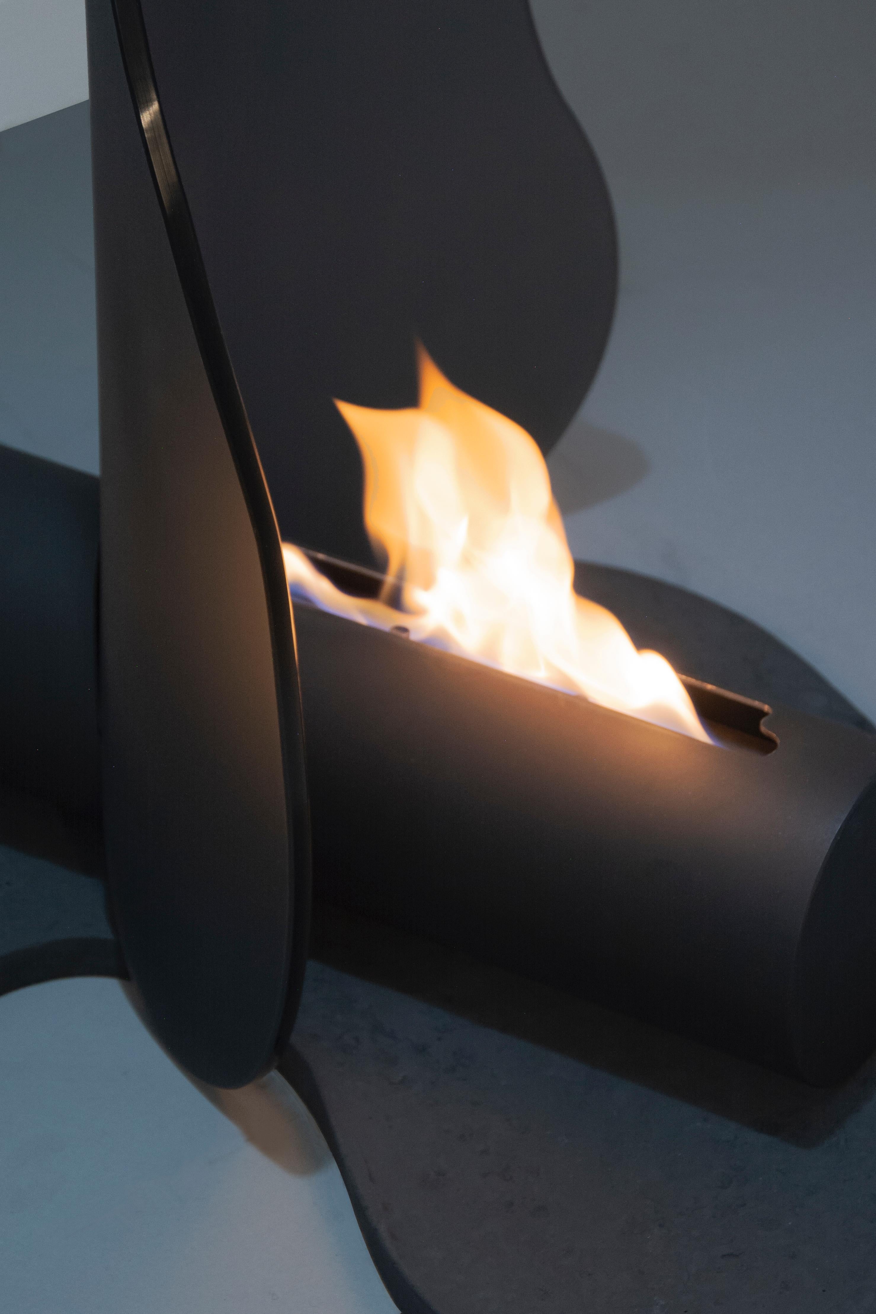 Danois Gathering Heat de Christian and Jade en vente