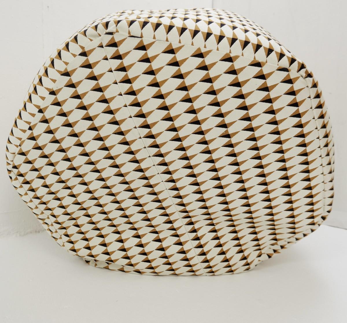 Italian Gatti, Paolini, Teodoro for Zanotta, Anatomical Chair Sacco Tulip, 2019