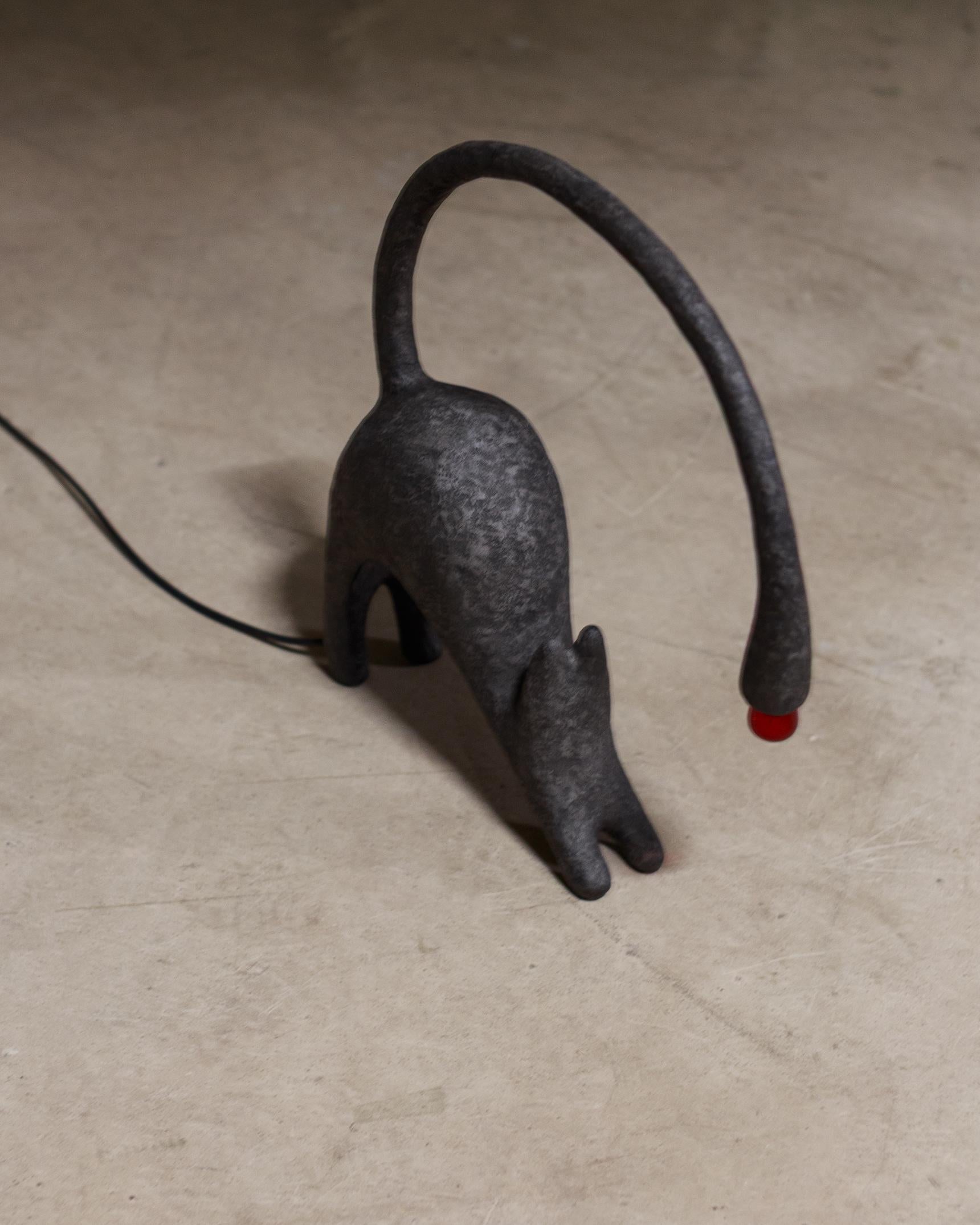italien GATTINA Lampe à poser et lampadaire contemporains, Design/One, Matériaux recyclés en vente