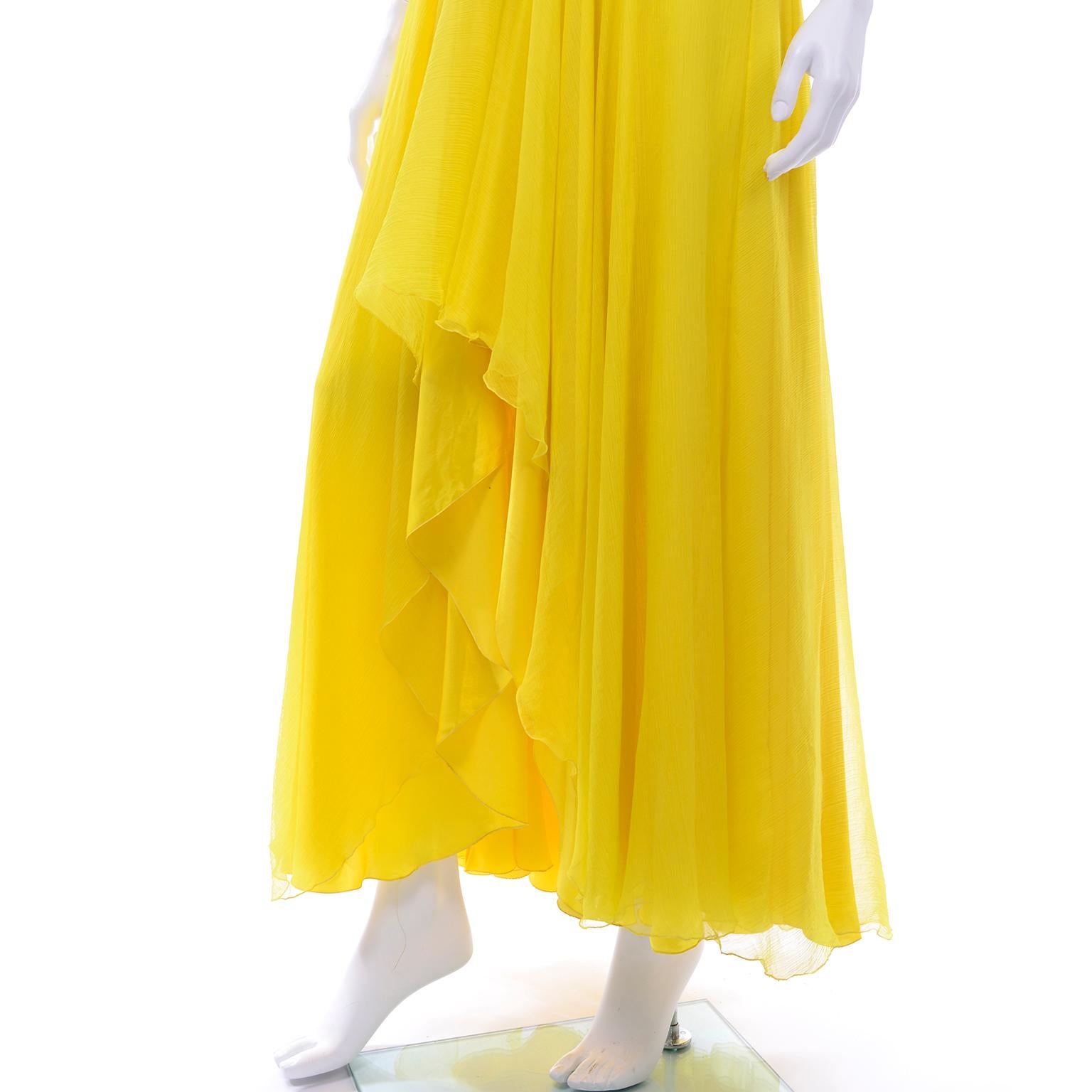 Gattinoni Yellow Silk Chiffon High Low Evening Dress w Cutout  For Sale 5