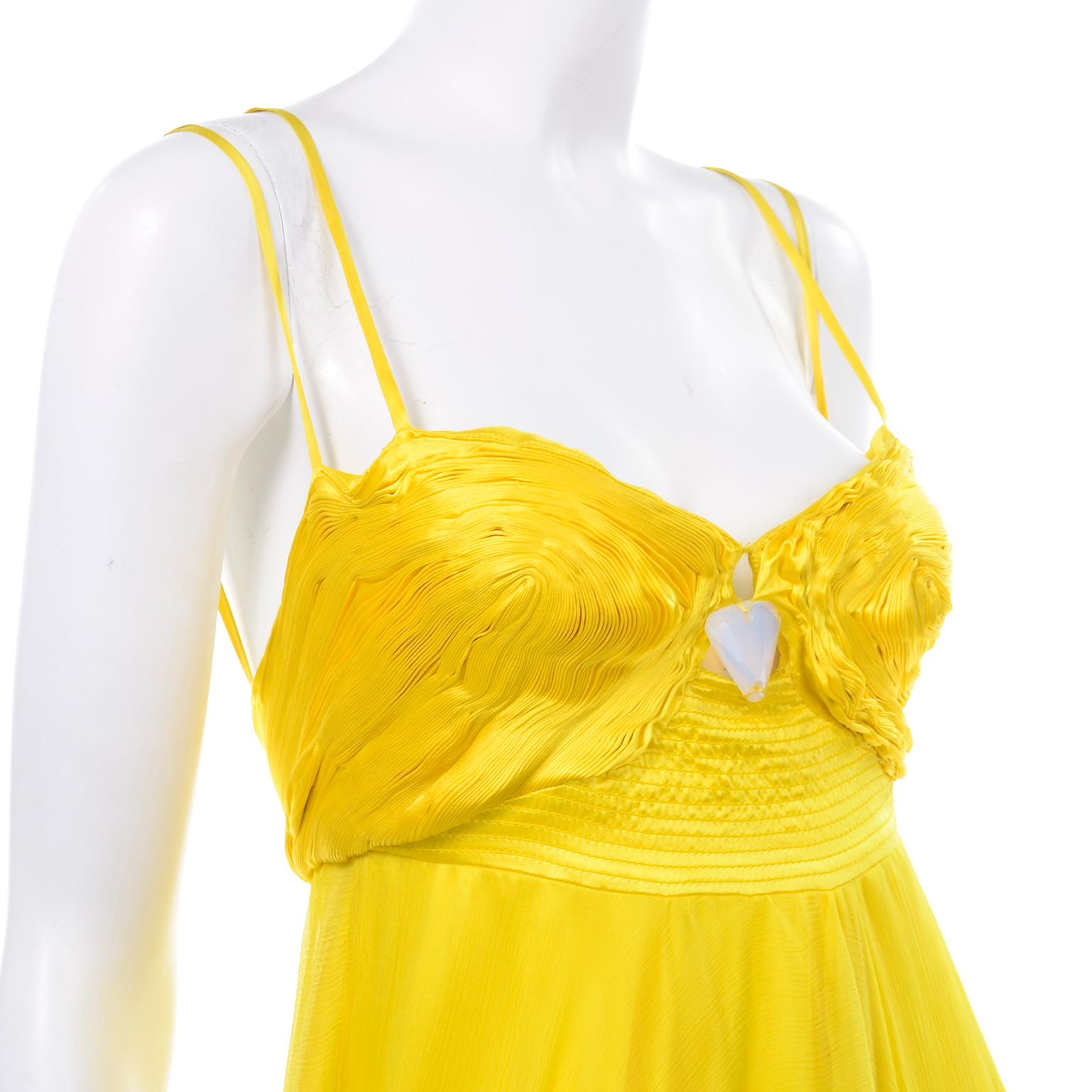 Gattinoni Yellow Silk Chiffon High Low Evening Dress w Cutout  For Sale 1