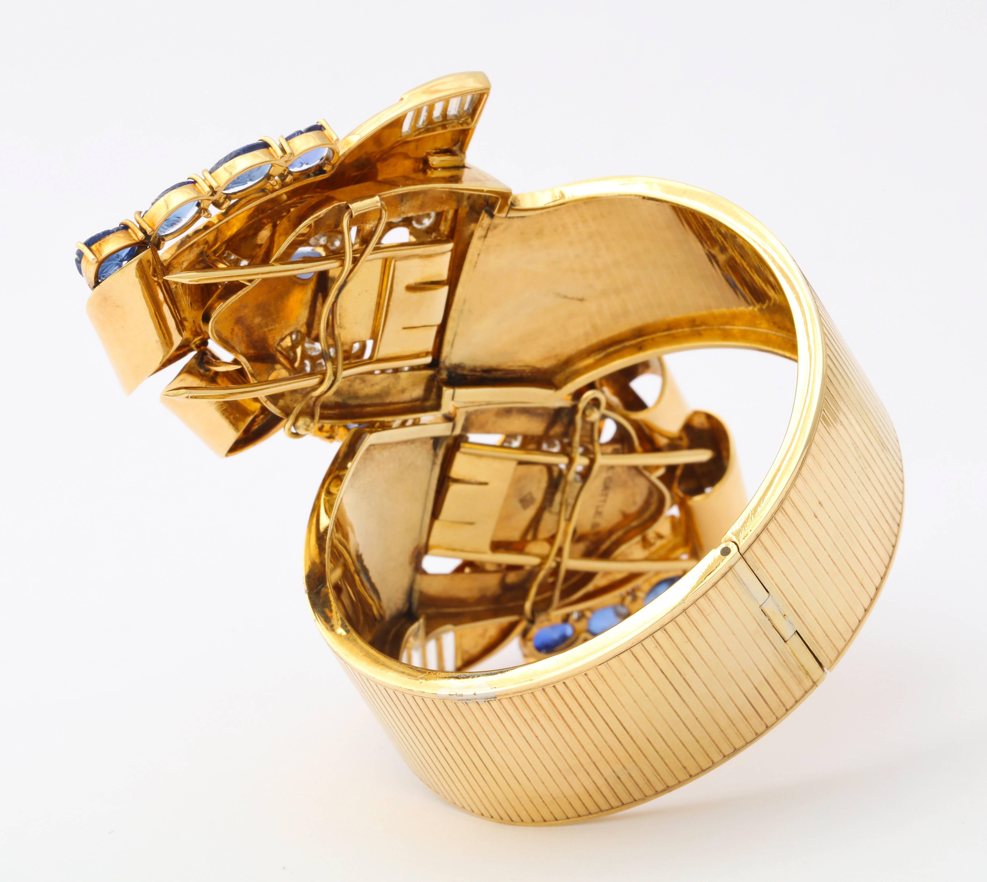 Gattle & Co. 1930er Jahre Saphir-Diamant-Gold-Armband und Kleidklammern im Zustand „Hervorragend“ im Angebot in New York, NY