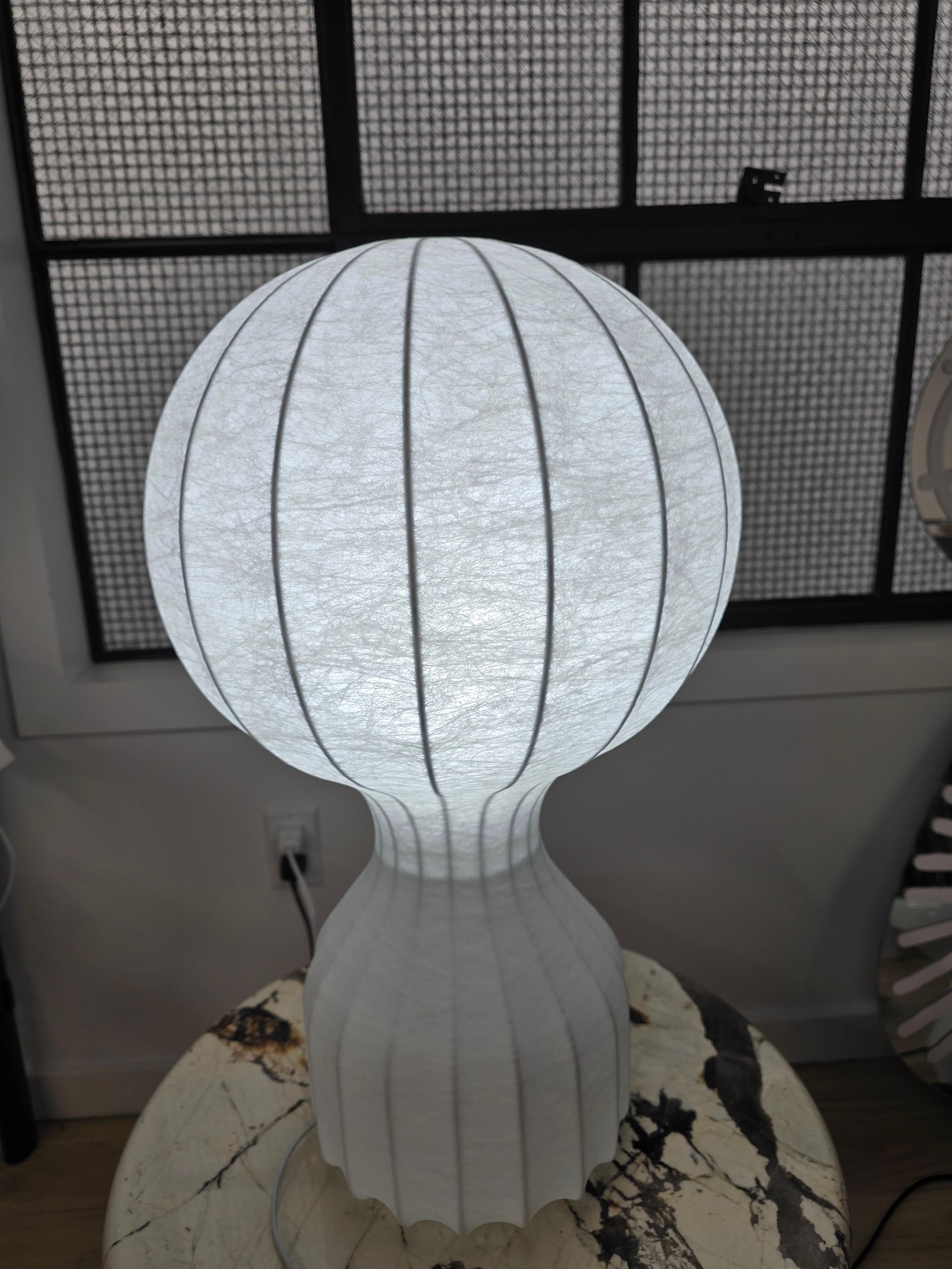 XXIe siècle et contemporain Lampe à poser Gatto de Flos en vente