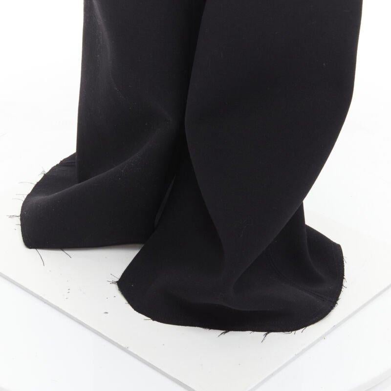 GAUCHERE Rihanna 100% virgin woo breite, ausgestellte Hose mit ausgestelltem Bein FR38 M
Referenz: KNLM/A00219
Marke: Gauchere
Modell: Rihanna
MATERIAL: Wolle
Farbe: Schwarz
Muster: Solide
Zusätzliche Details: Elastischer Bund.
Hergestellt in: