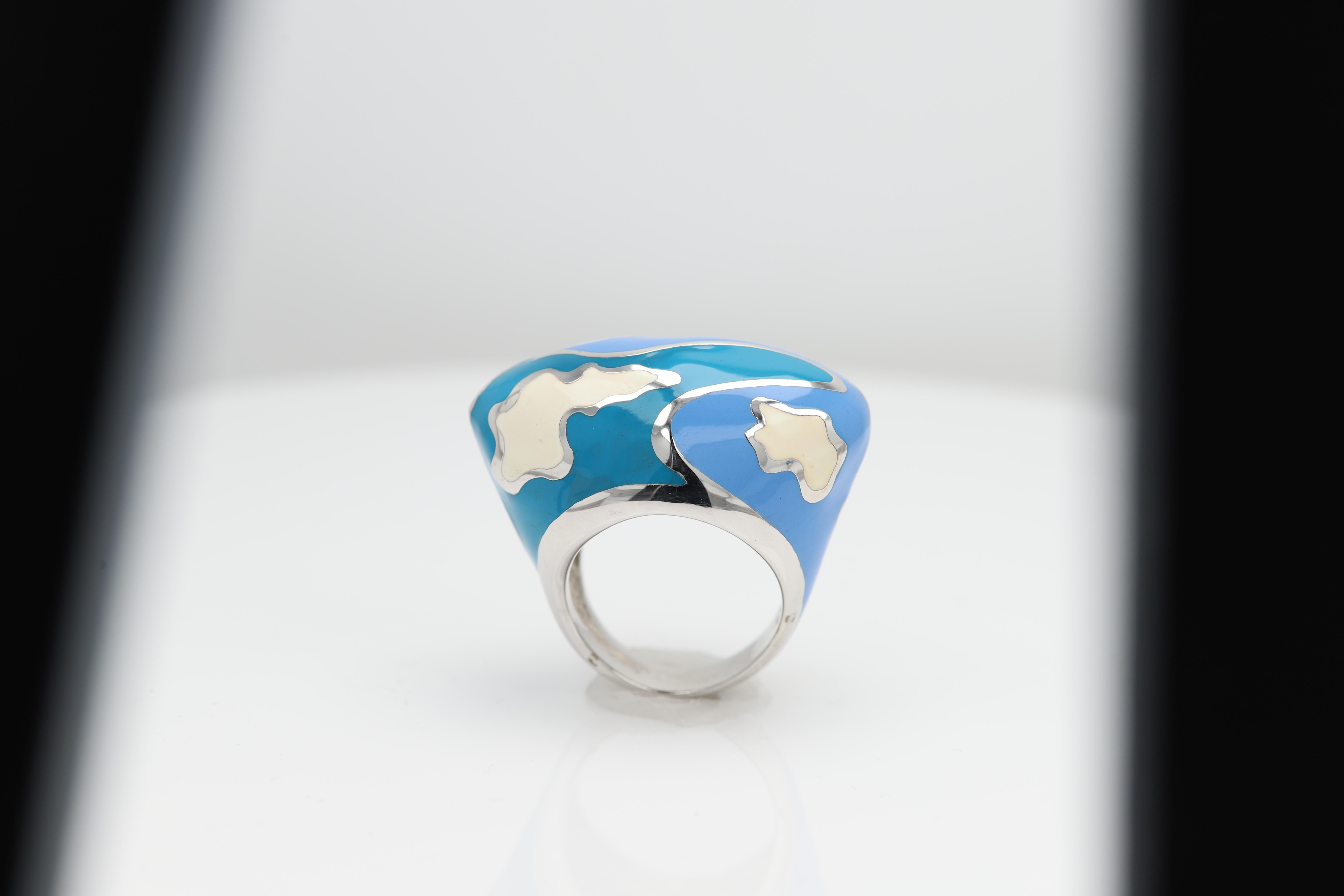 Gaudi Art Inspired Ring Sterling Silver Made in Italy Fine Art Enamel Ring In New Condition For Sale In Brooklyn, NY
