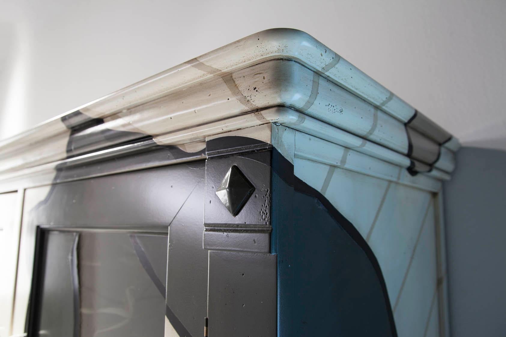 Armoire Gaudi par Lola Glamour en vente 1