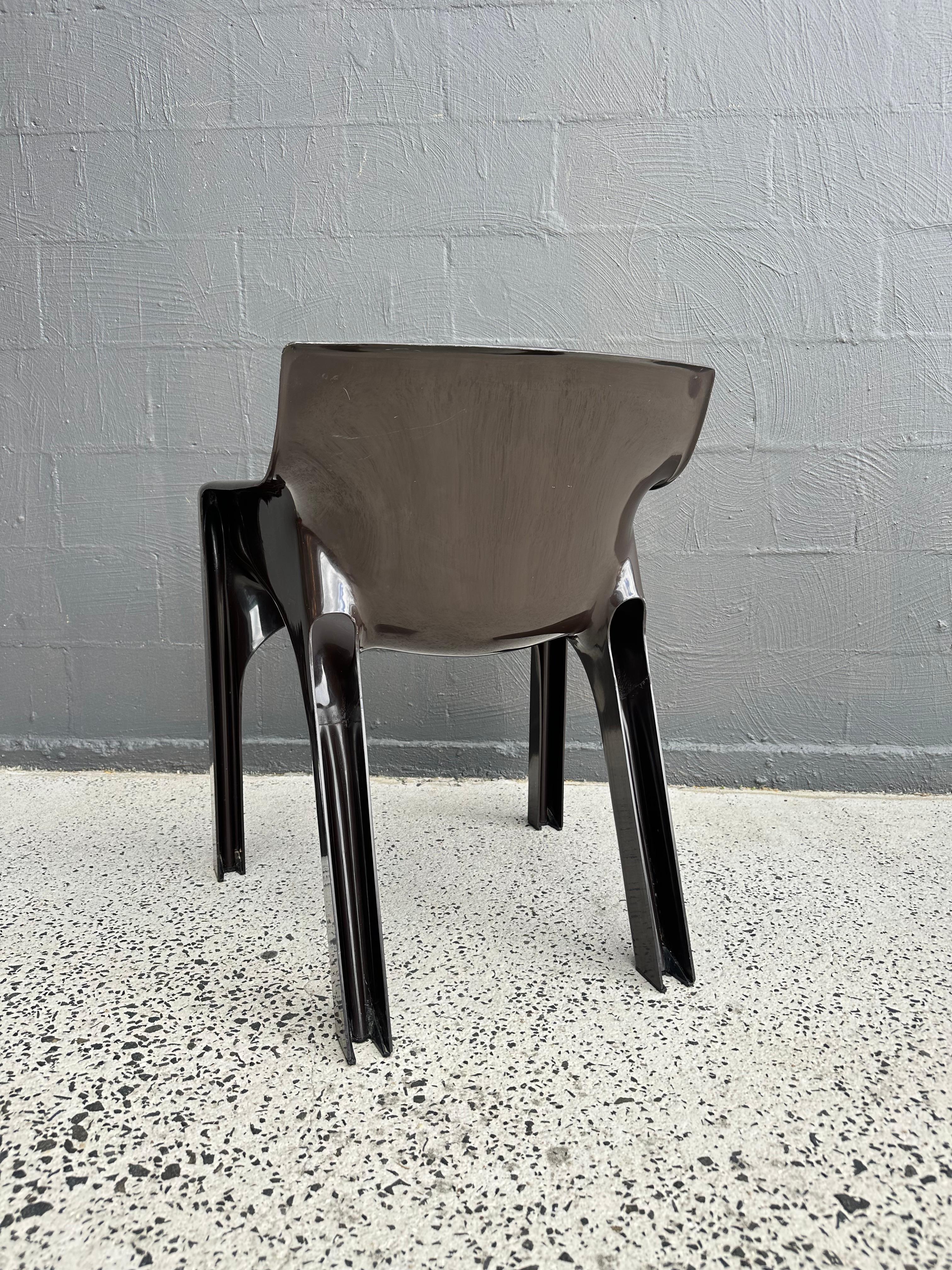Gaudi Brown Armchair by Vico Magistretti for Artemide 1970s For Sale 4
