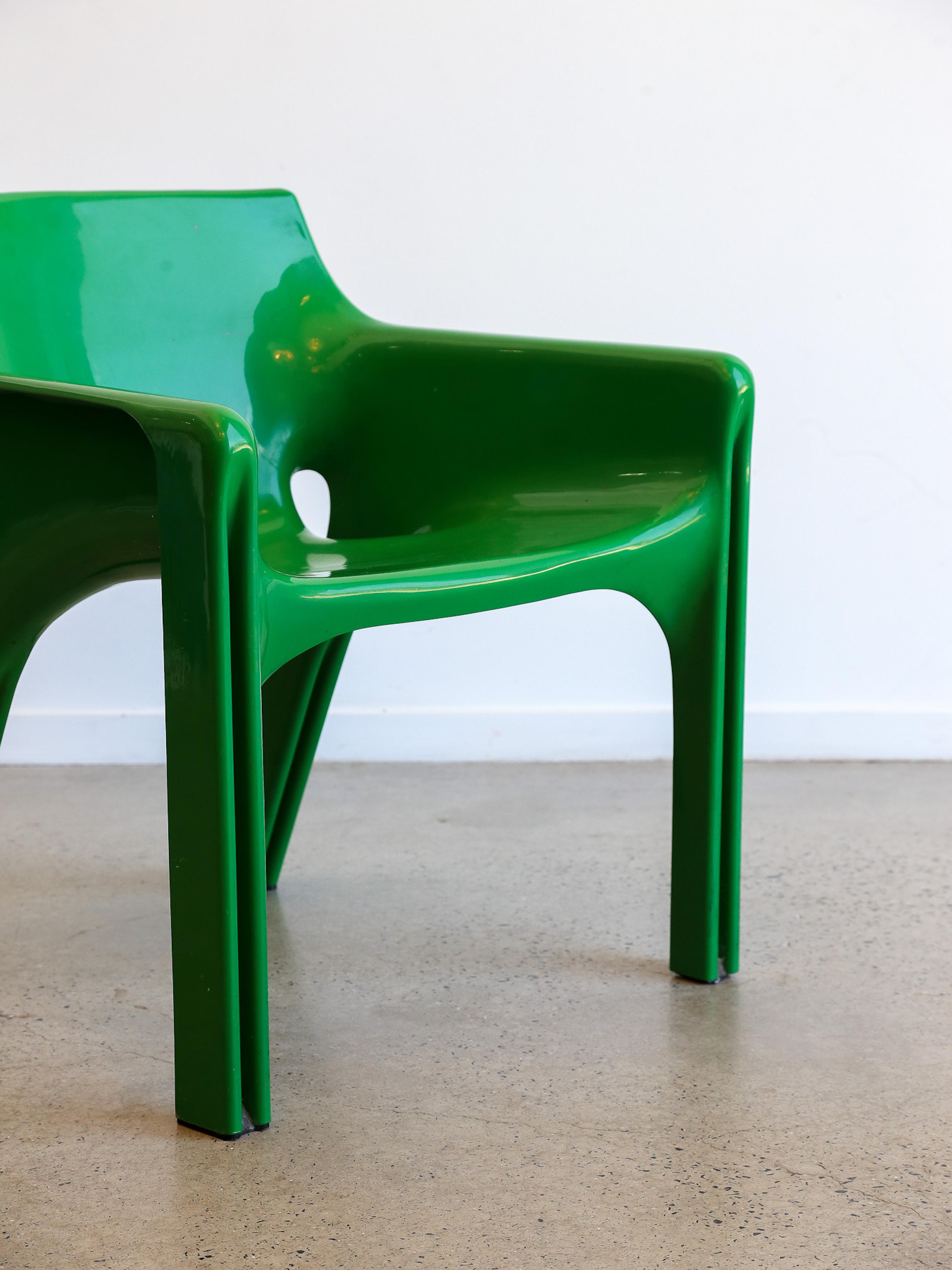 vico magistretti gaudi chair