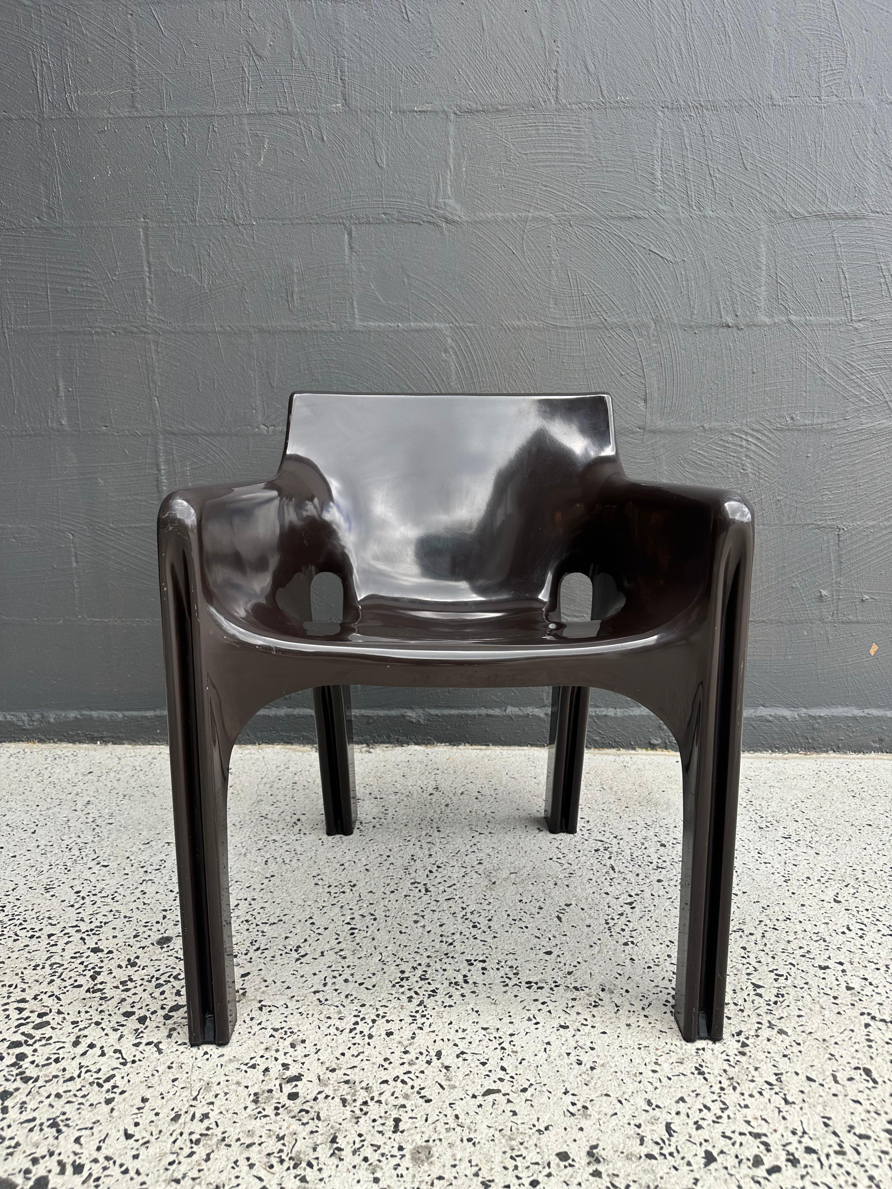 Plastic Gaudi Brown Armchair by Vico Magistretti for Artemide 1970s For Sale