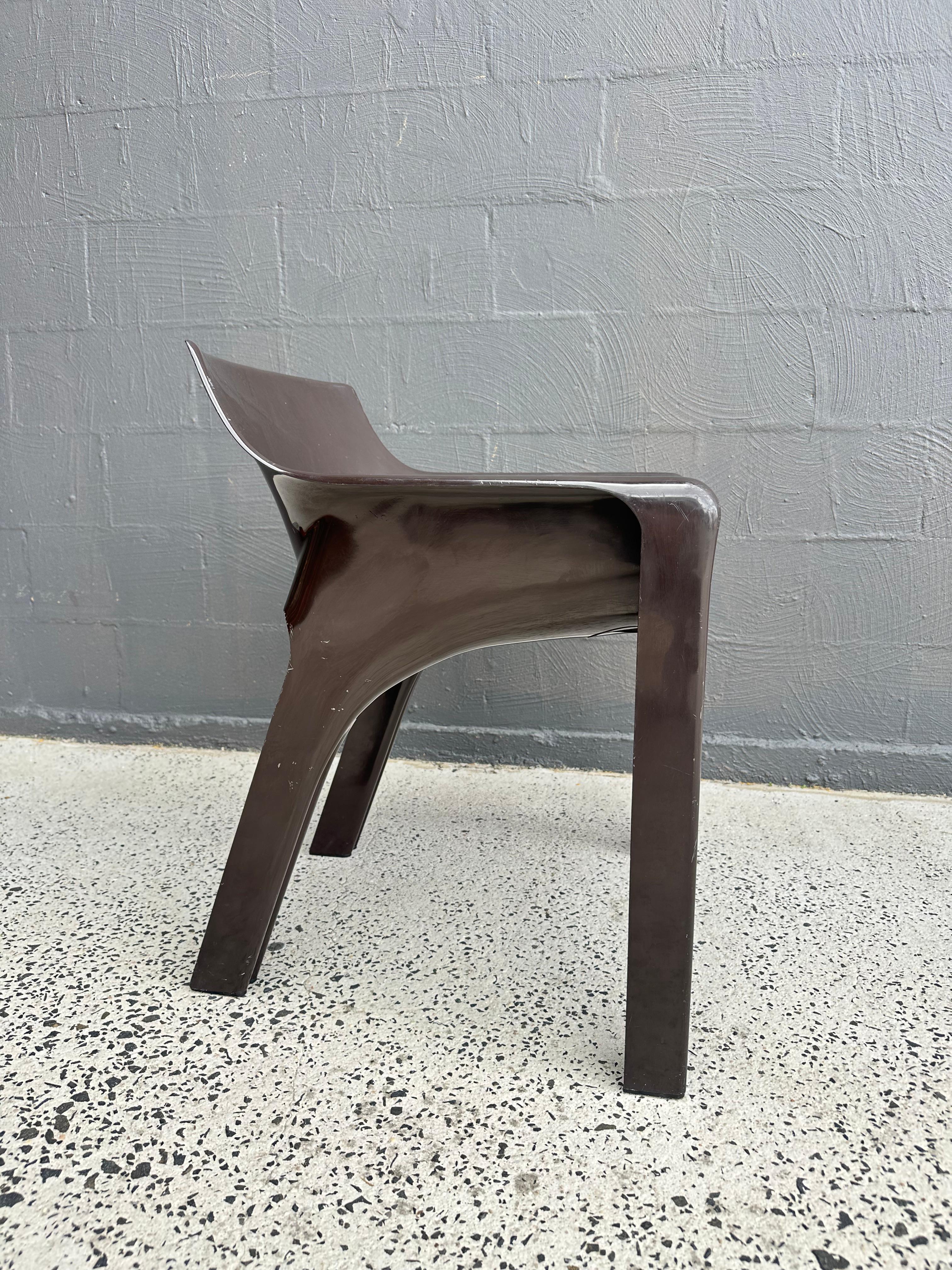 Gaudi Brown Armchair by Vico Magistretti for Artemide 1970s For Sale 2
