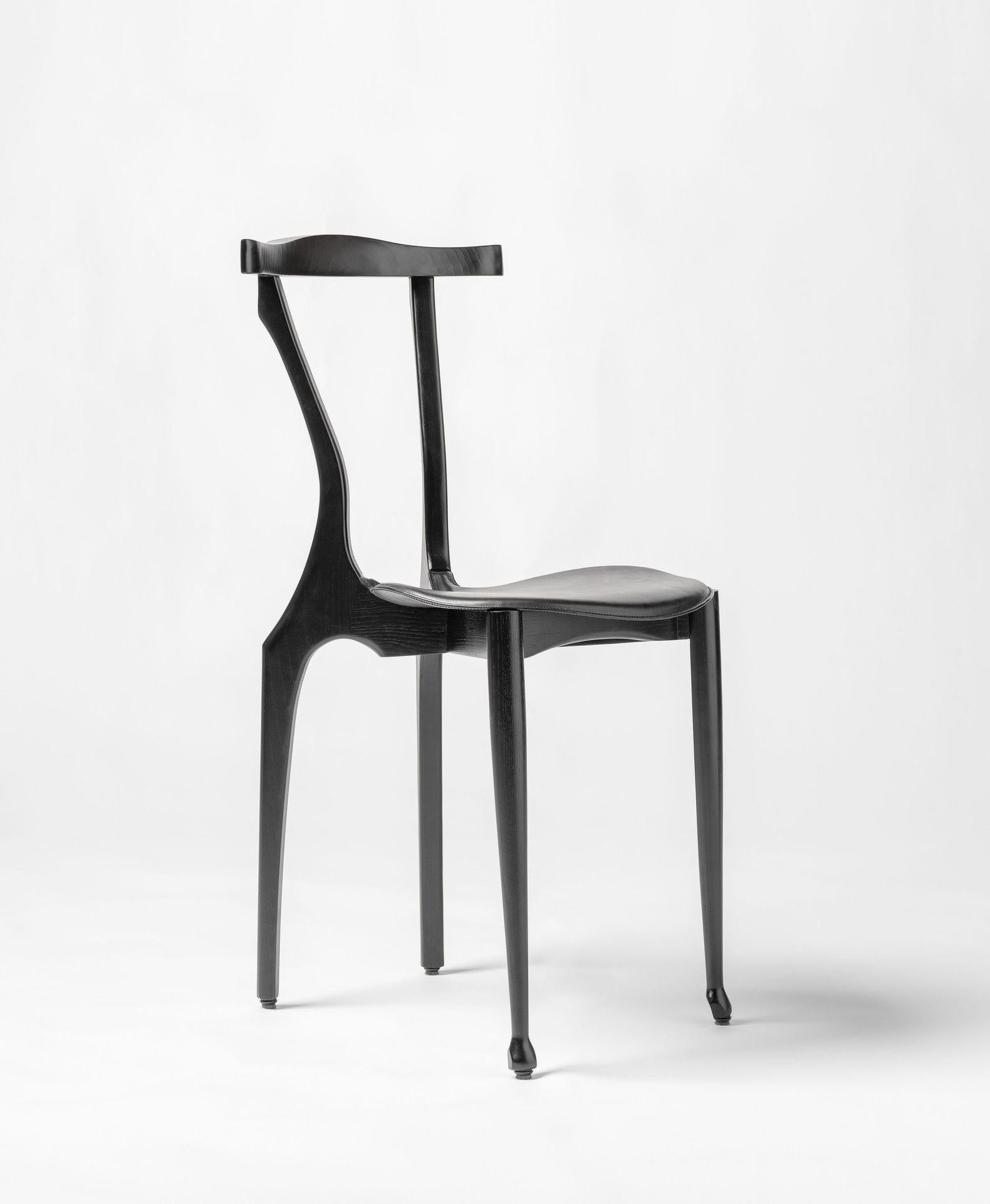 Gaulinetta black chair by Oscar Tusquets
Dimensions: D 40 x W 52 x H 83 cm.
Materials: ash wood

The Gaulino chair was designed in 1987. BD re-edited it, improving it in 2010. It’s probably one of the best designs by Oscar Tusquets. Even though