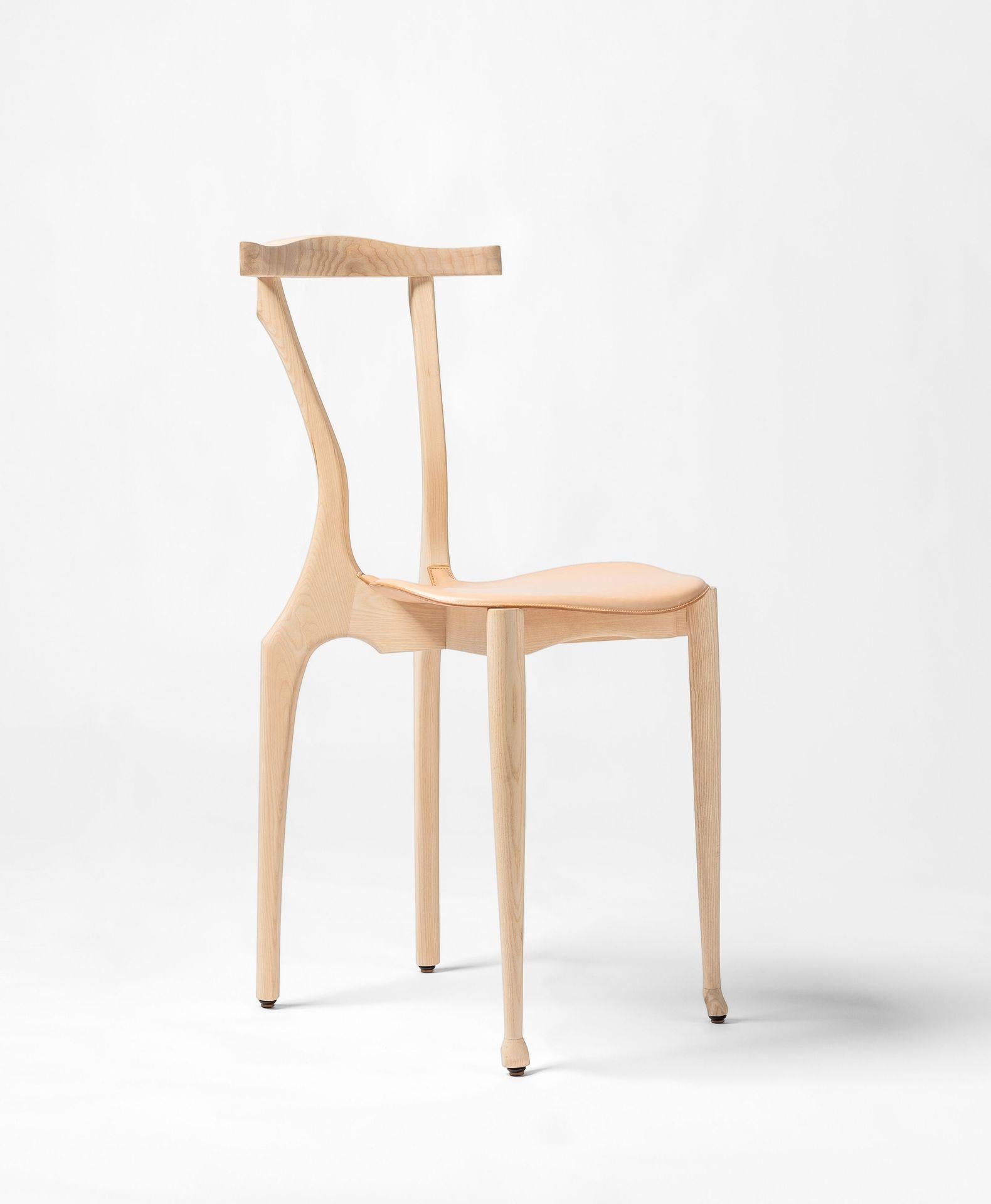 Gaulinetta natural chair by Oscar Tusquets
Dimensions: D40 x W52 x H 83 cm.
Materials: ash wood

The Gaulino chair was designed in 1987. BD re-edited it, improving it in 2010. It’s probably one of the best designs by Oscar Tusquets. Even though