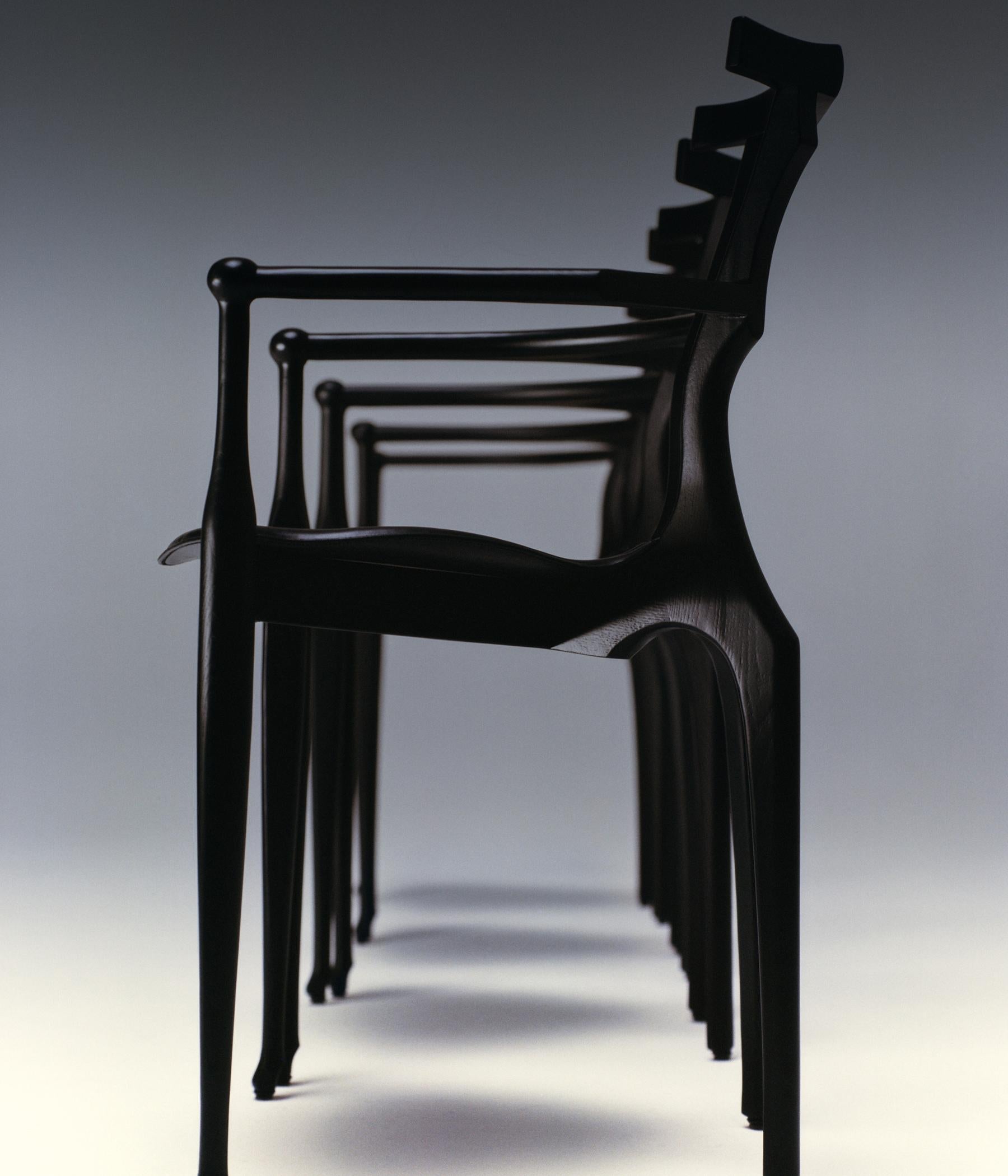 Gaulino chair by Oscar Tusquets ash wood black lacquer leather hide seat, Spain For Sale 3