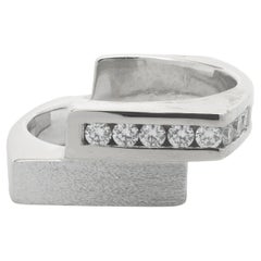 Gauthier 14 Karat White Gold Diamond Geometric Bypass Band