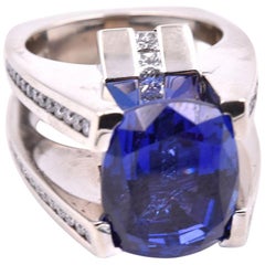 Gauthier 14 Karat White Gold Tanzanite and Diamond Ring