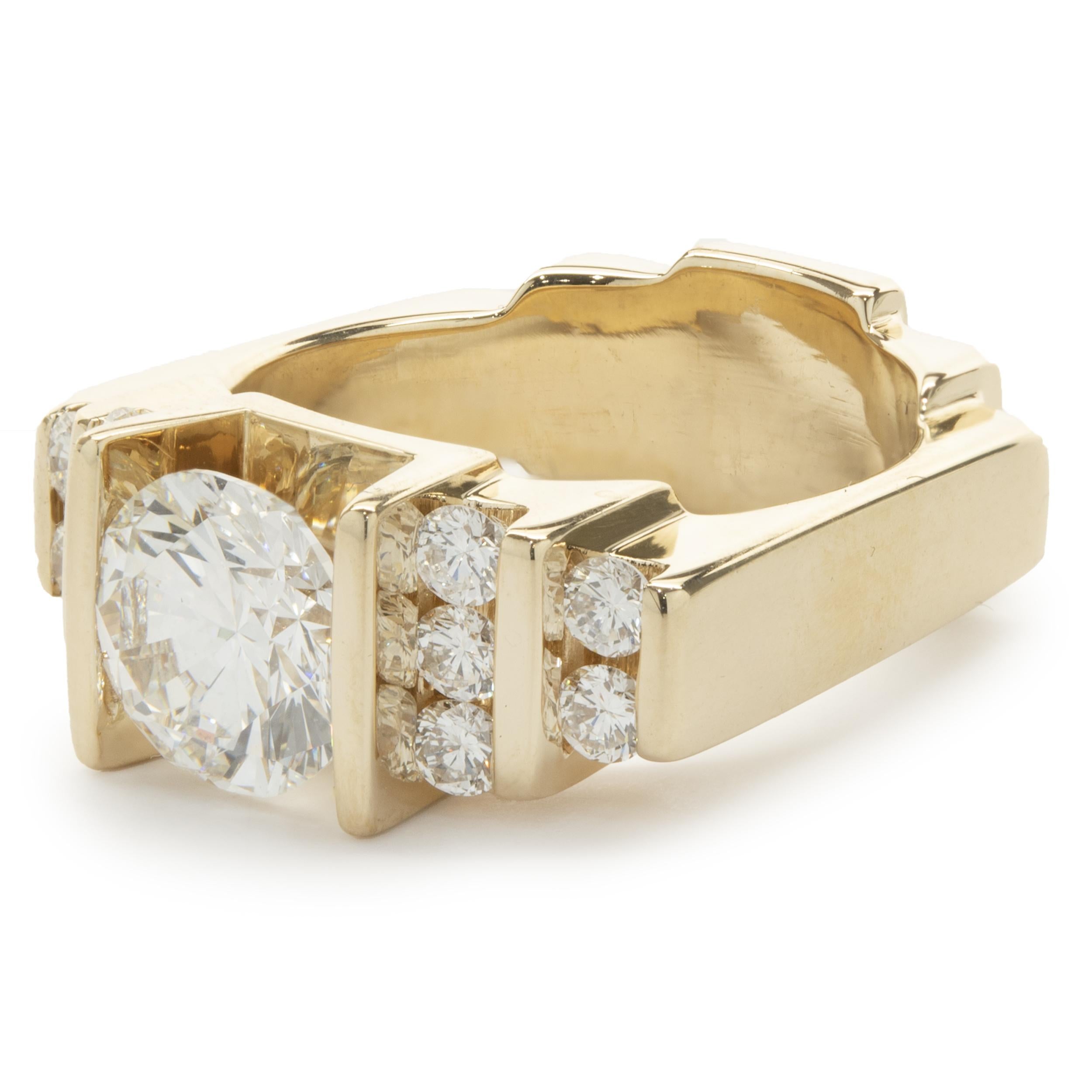 Anello di fidanzamento con diamante tondo taglio brillante Gauthier in oro giallo 14 carati In condizioni ottime a Scottsdale, AZ