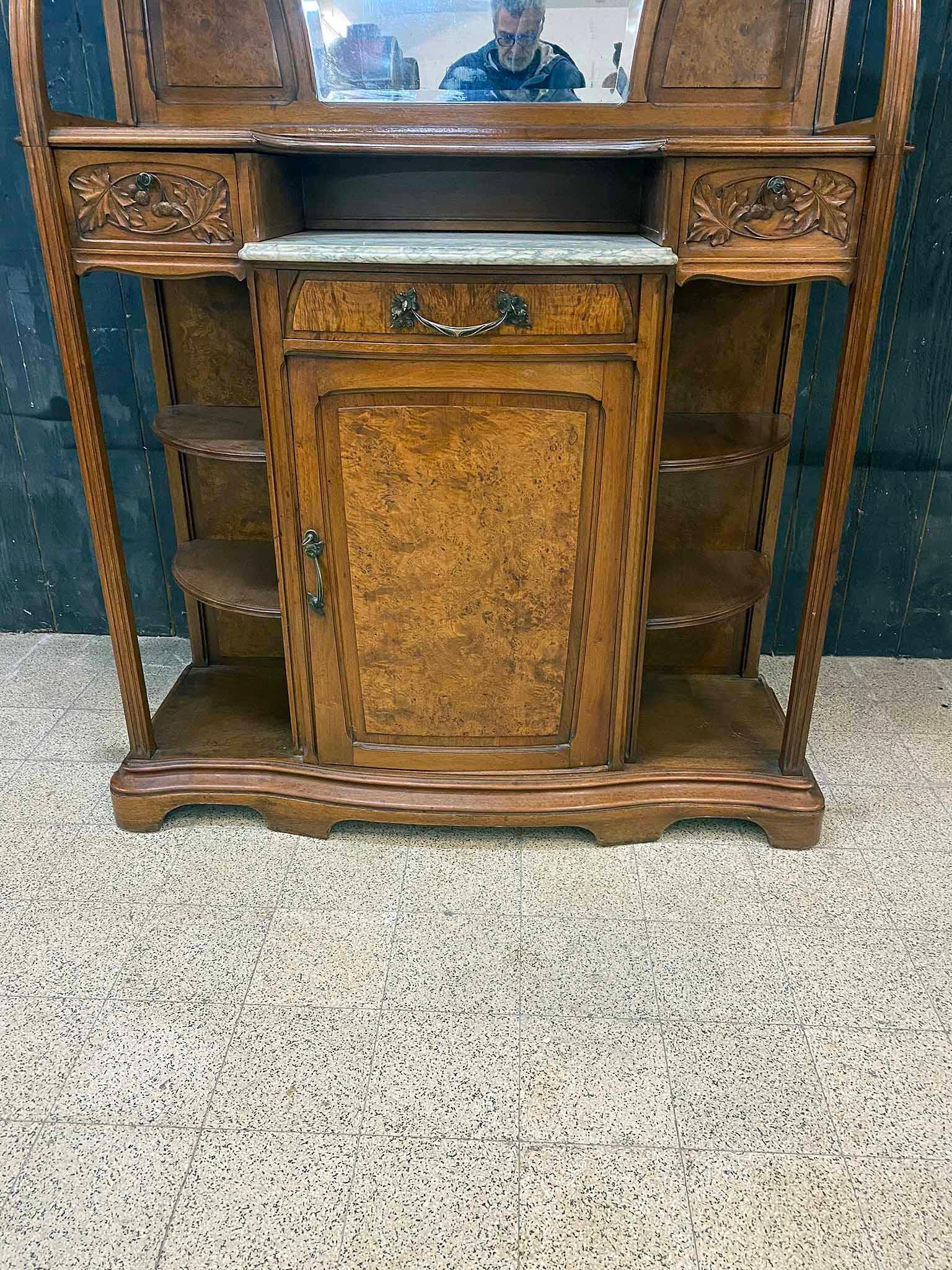  Gauthier-Poinsignon & Cie, Art Nouveau cabinet in Walnut and Elm burl veneer  For Sale 2