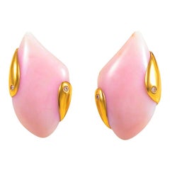 Gavello 18 Karat Yellow Gold Diamond and Pink Quartz Earrings