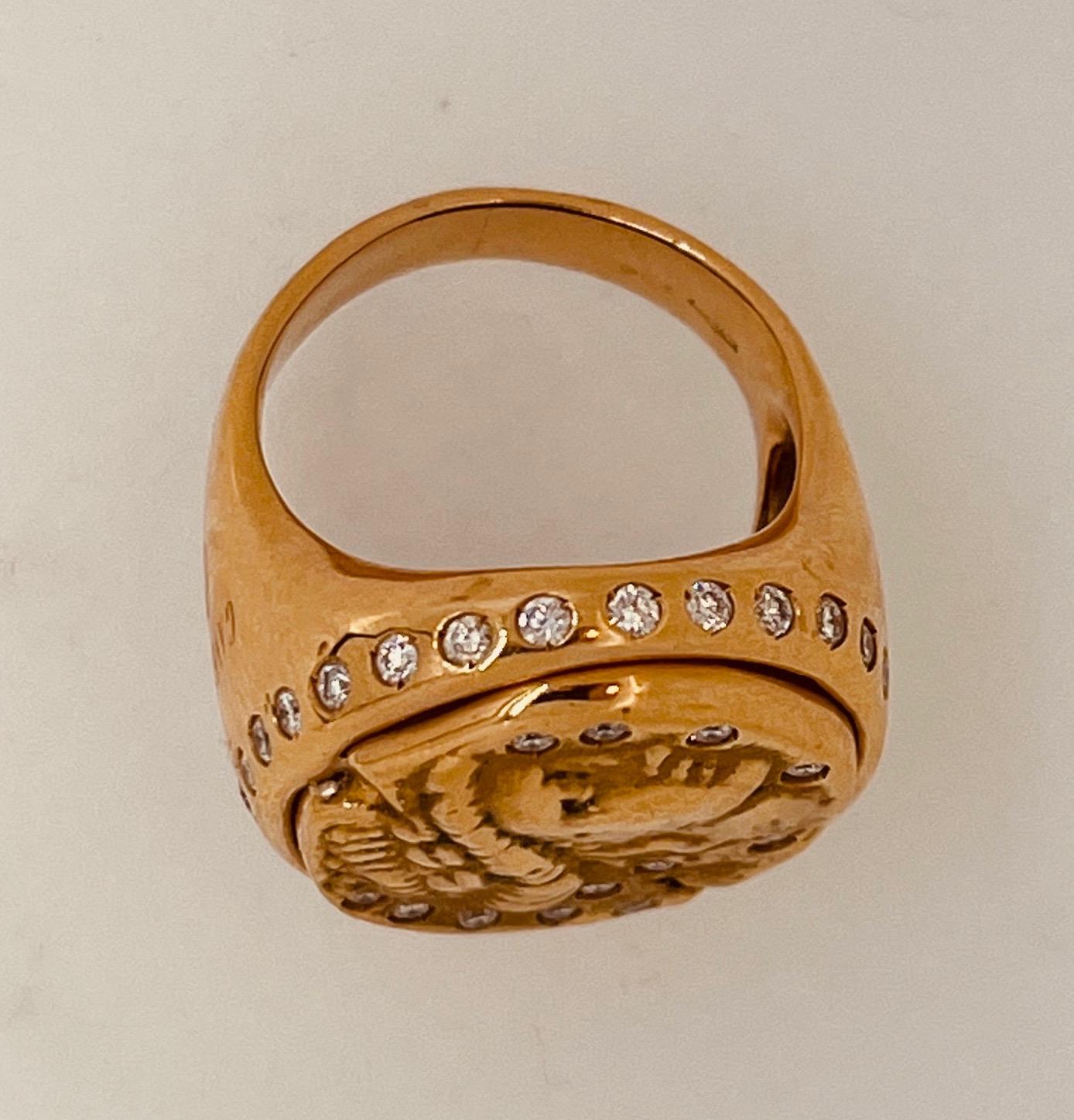 Brilliant Cut Gavello 18ct Gold and Diamond Ring, Centring an Image of Alexander The Great For Sale