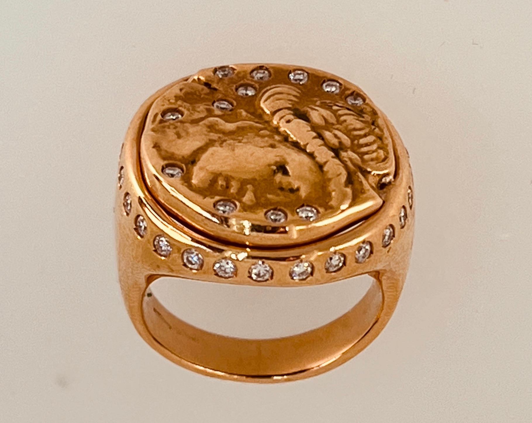 Women's Gavello 18ct Gold and Diamond Ring, Centring an Image of Alexander The Great For Sale