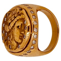 Retro Gavello 18ct Gold and Diamond Ring, Centring an Image of Alexander The Great