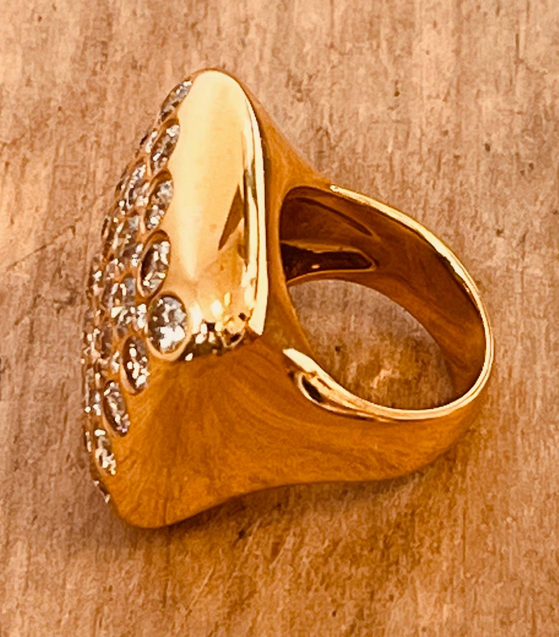 GAVELLO Ring aus 18 Karat Gelbgold mit 8 Karat braunen und weißen Diamanten im Angebot 10