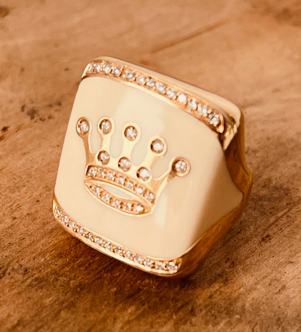 Gavello Kronenring aus 18 Karat Gold, mit Emaille und 0,4 Karat Diamanten besetzt im Angebot 2