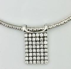 Gavello, Diamant-Halskette