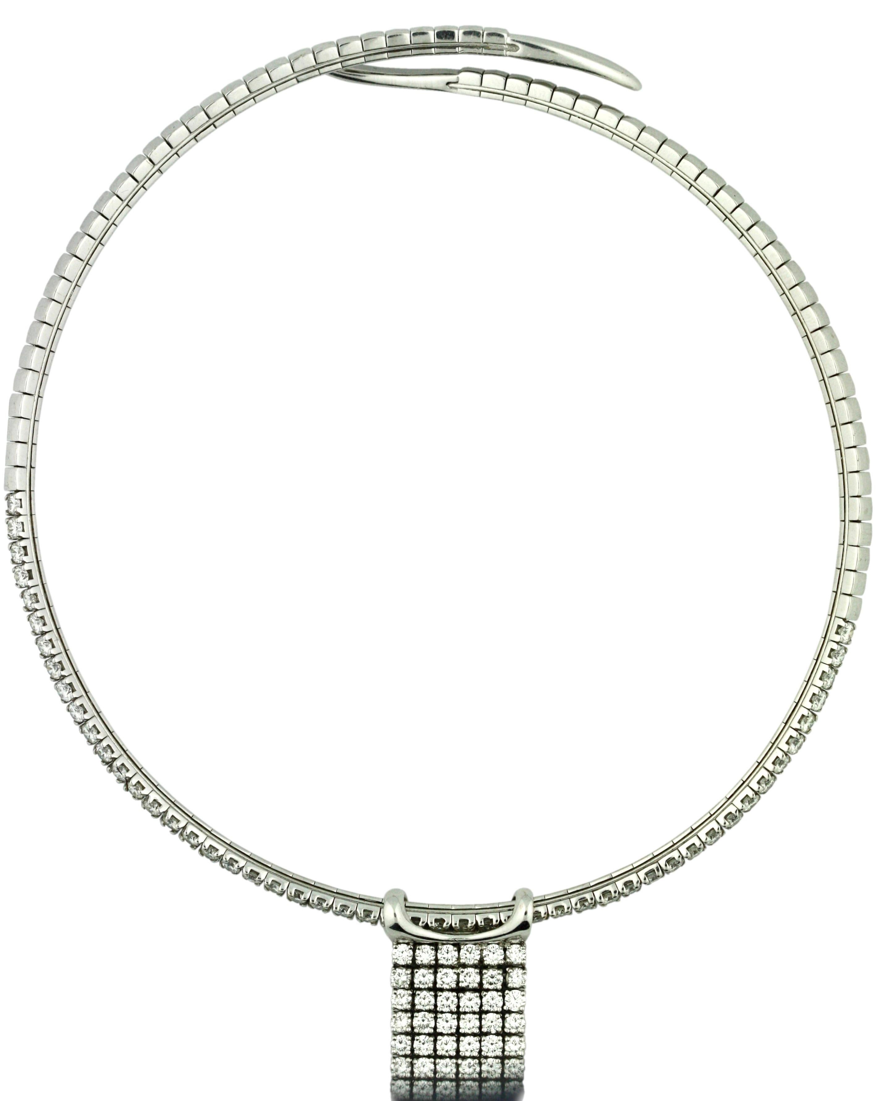 Round Cut Gavello, Diamond Necklace