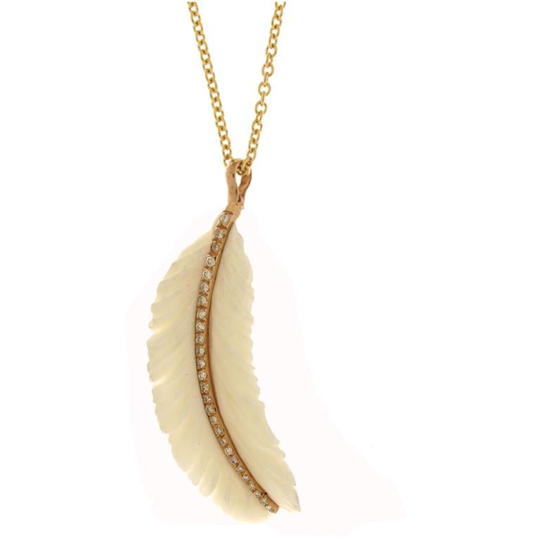 Gavello Rose Gold White Diamond Essenza Feather Pendant Necklace In New Condition For Sale In Milan, IT