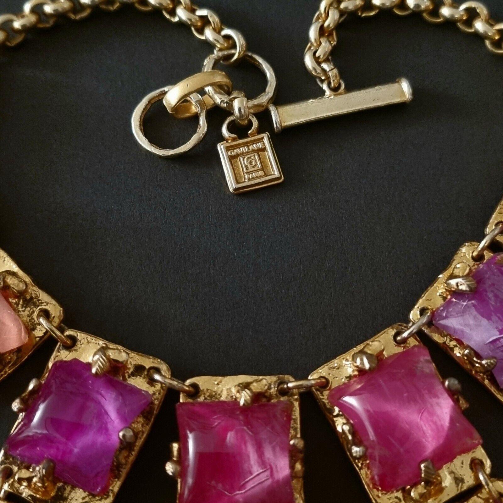 GAVILANE Paris, High Fashion SET: Necklace and Bracelet, glass paste  In Good Condition For Sale In SAINT-CLOUD, FR